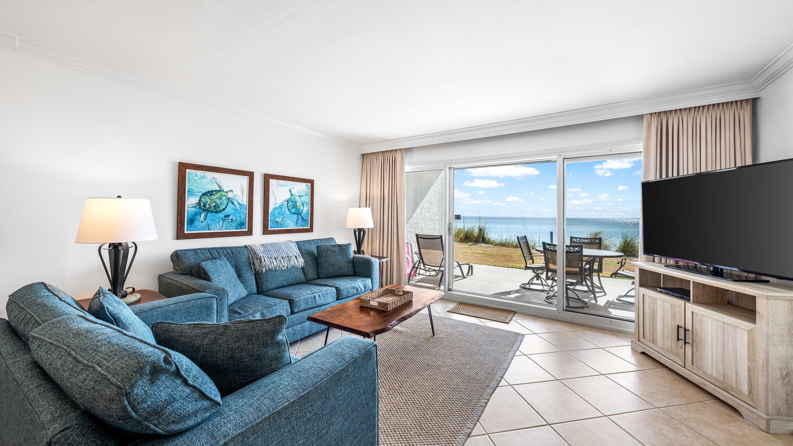 Beach House 103D-Beachfront | Photo 4