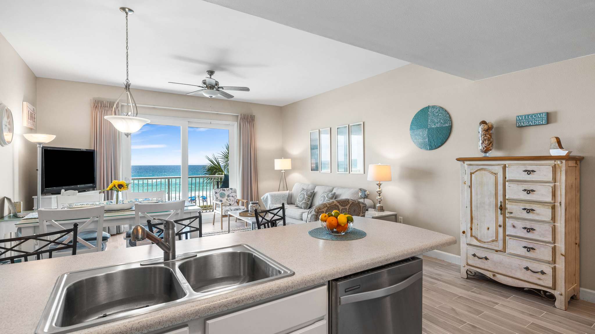 Beach Retreat 305 | Photo 8