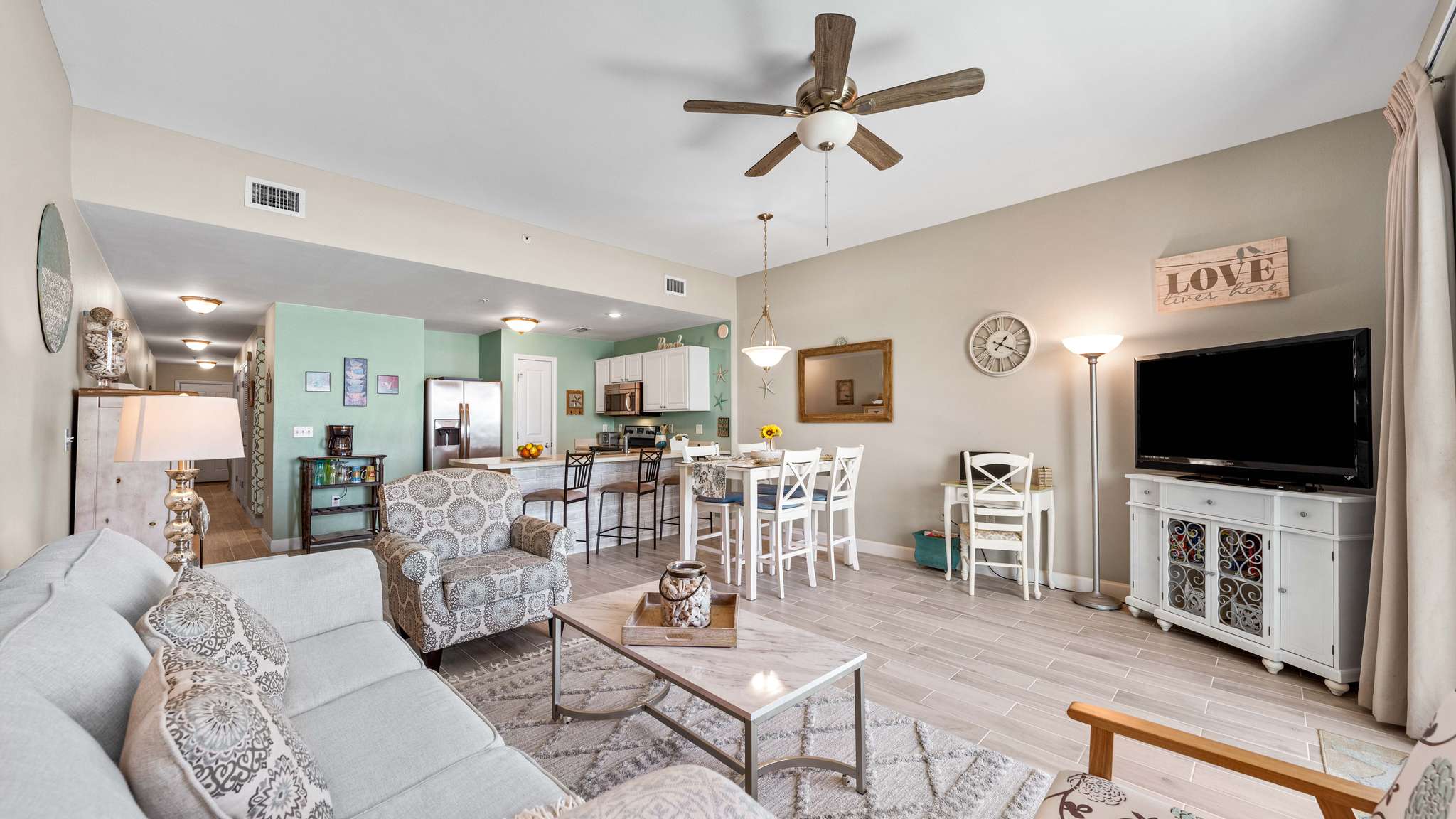 Beach Retreat 305 | Photo 7