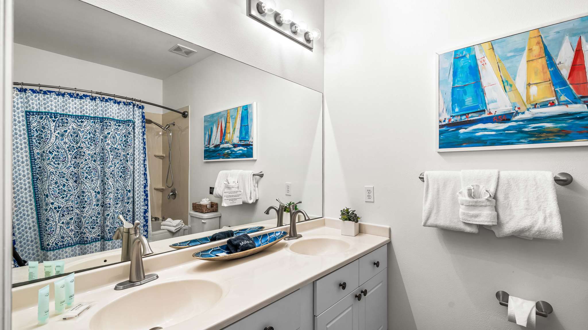 Emerald Waters Unit 202 | Photo 17