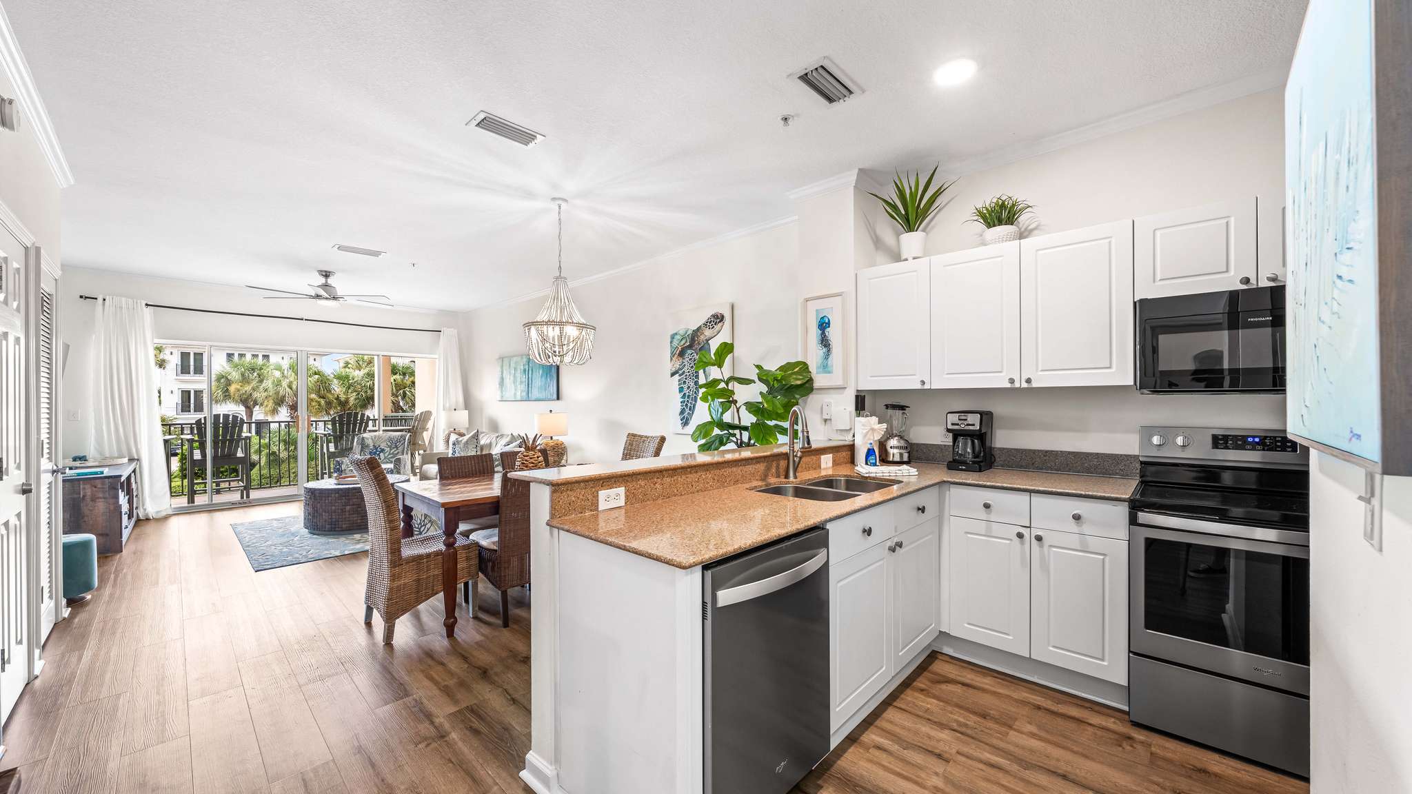 Emerald Waters Unit 202 | Photo 8