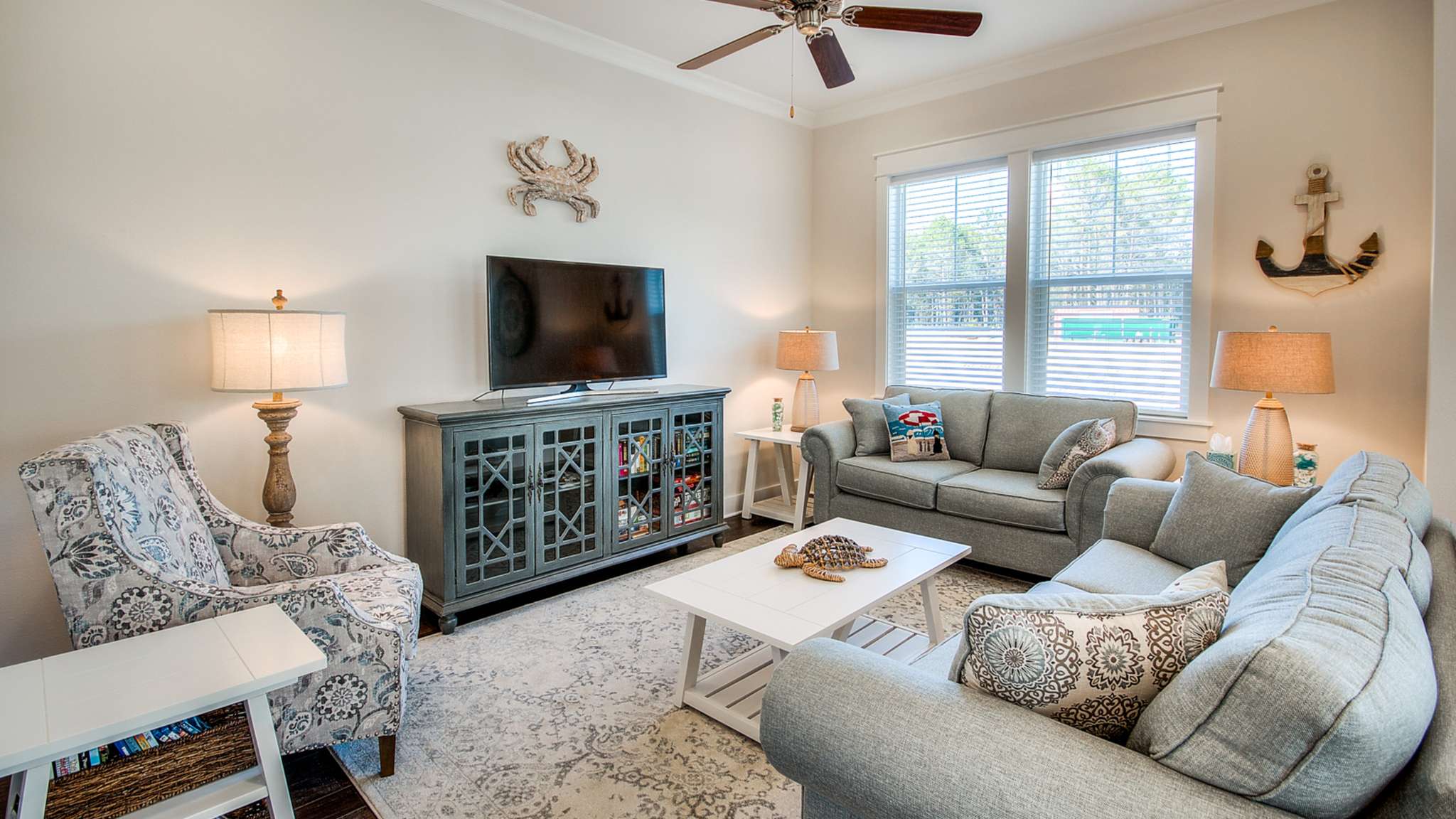 Prominence 14B | Photo 4