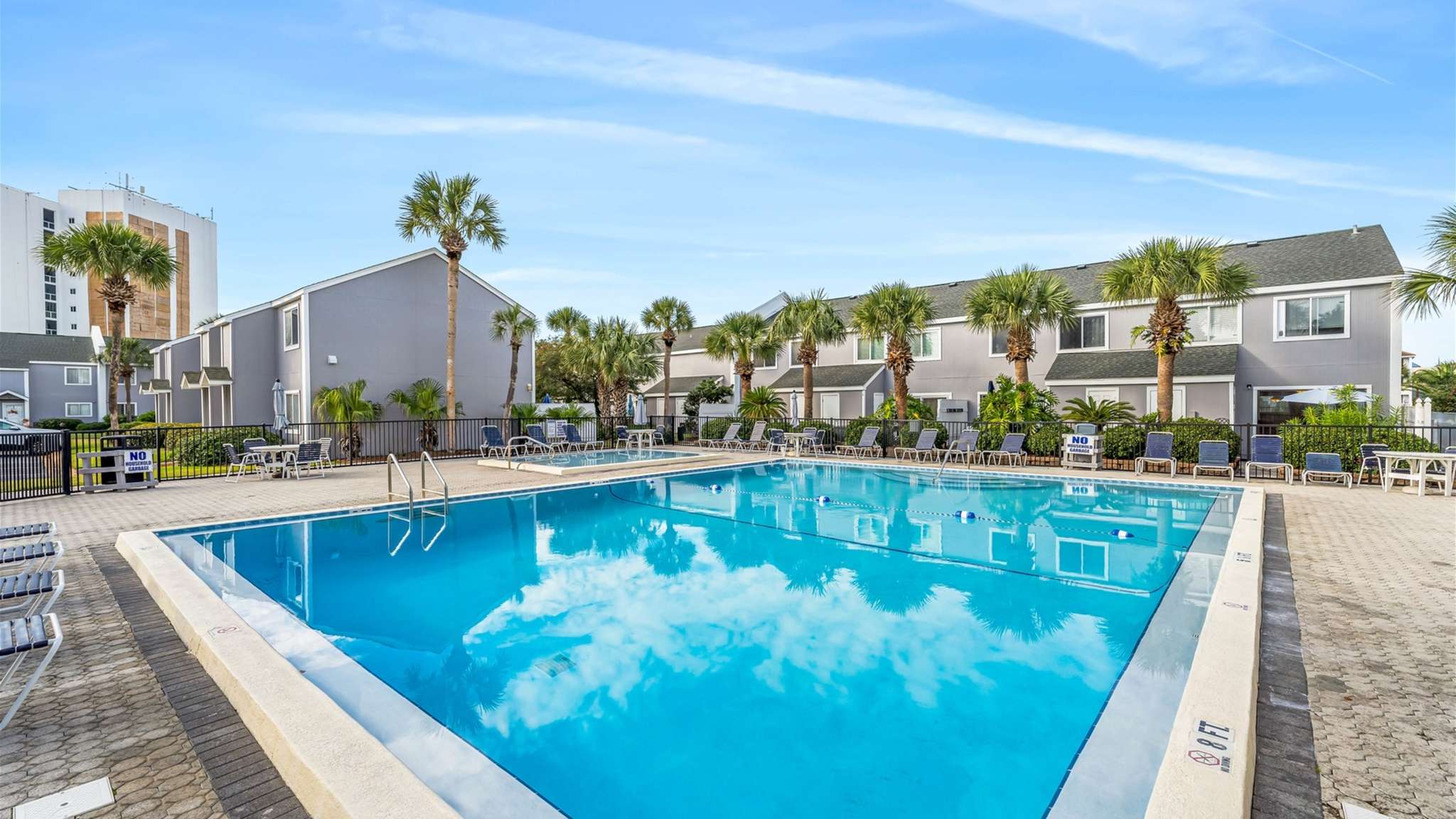 Shore Beats Work | Photo 31