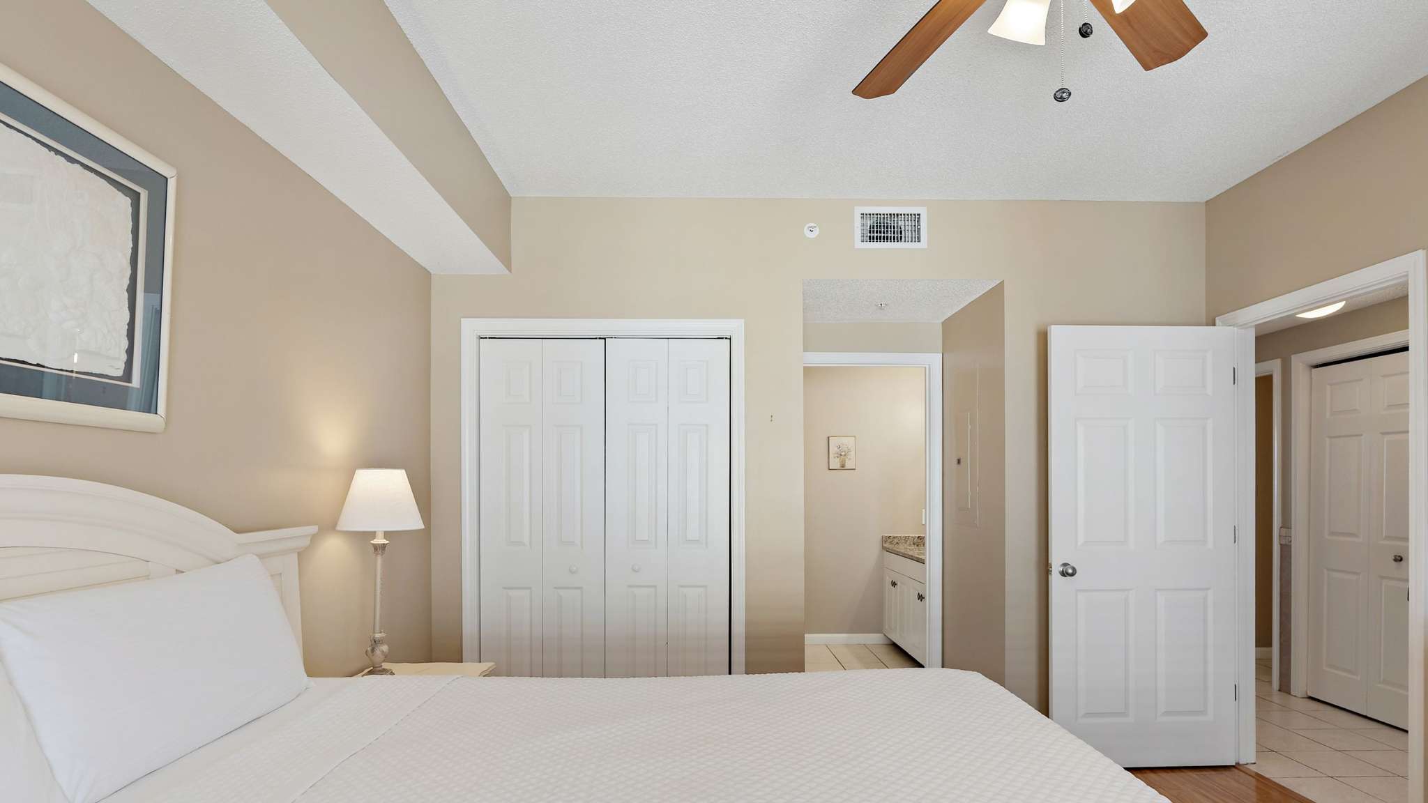 Majestic Sun 903A | Photo 17