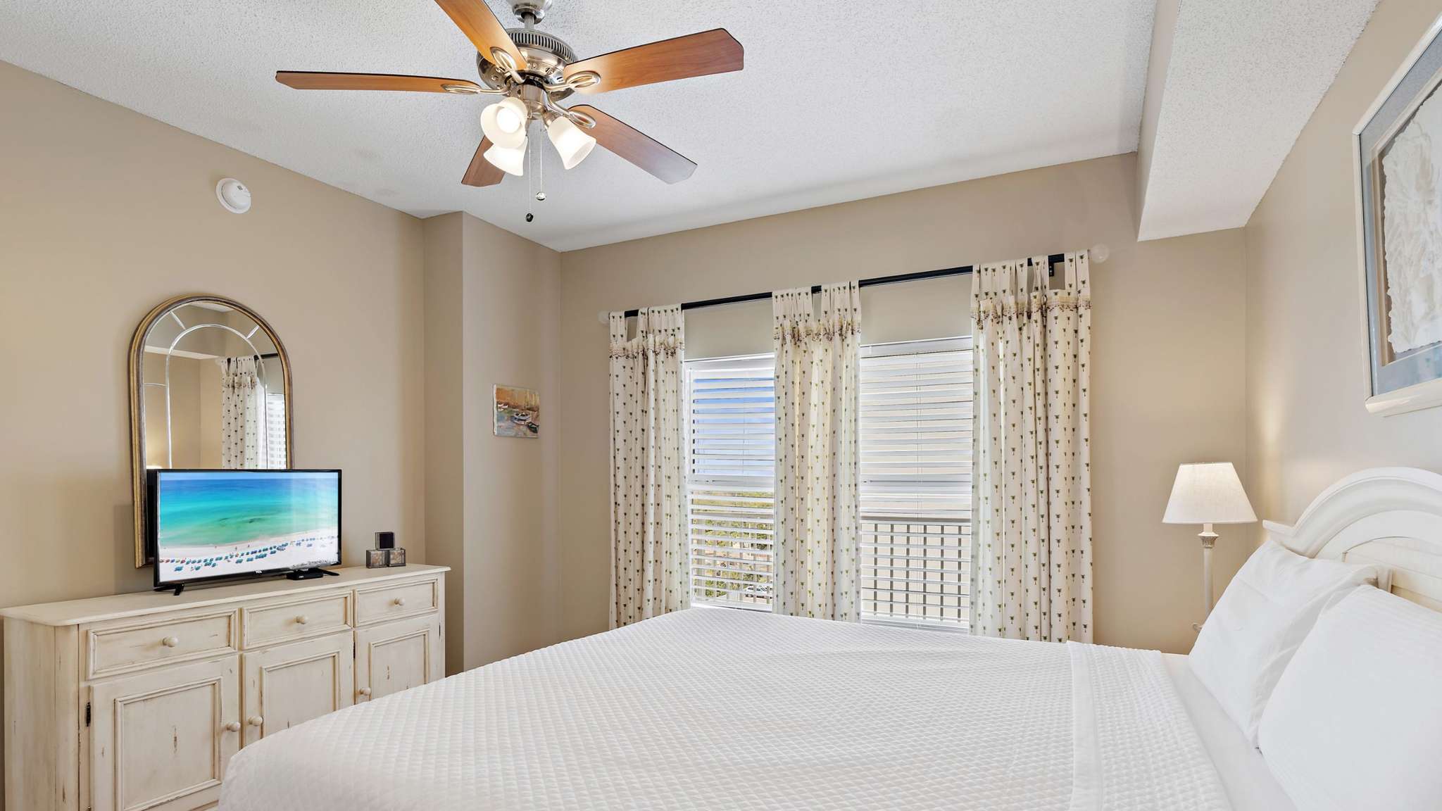 Majestic Sun 903A | Photo 16