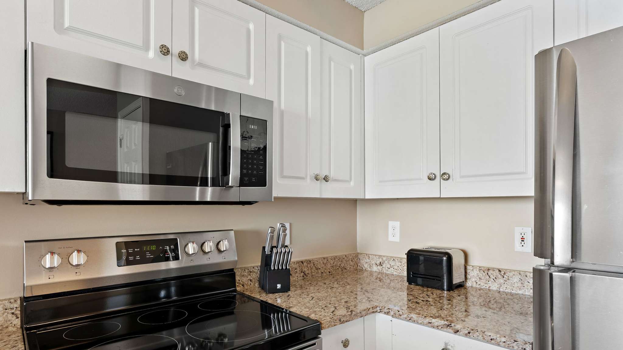 Majestic Sun 903A | Photo 13