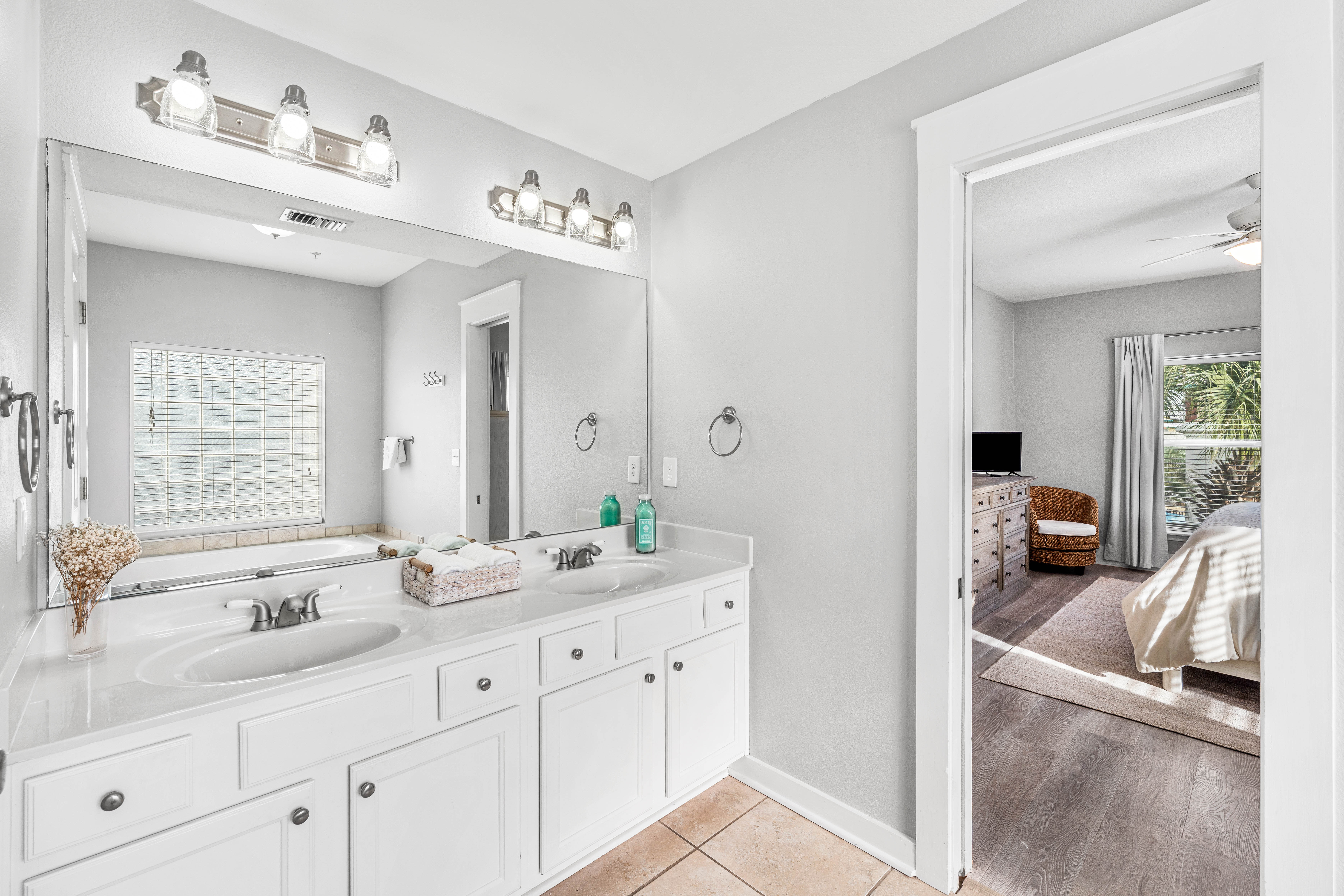 Sable Pointe West 102 | Photo 17