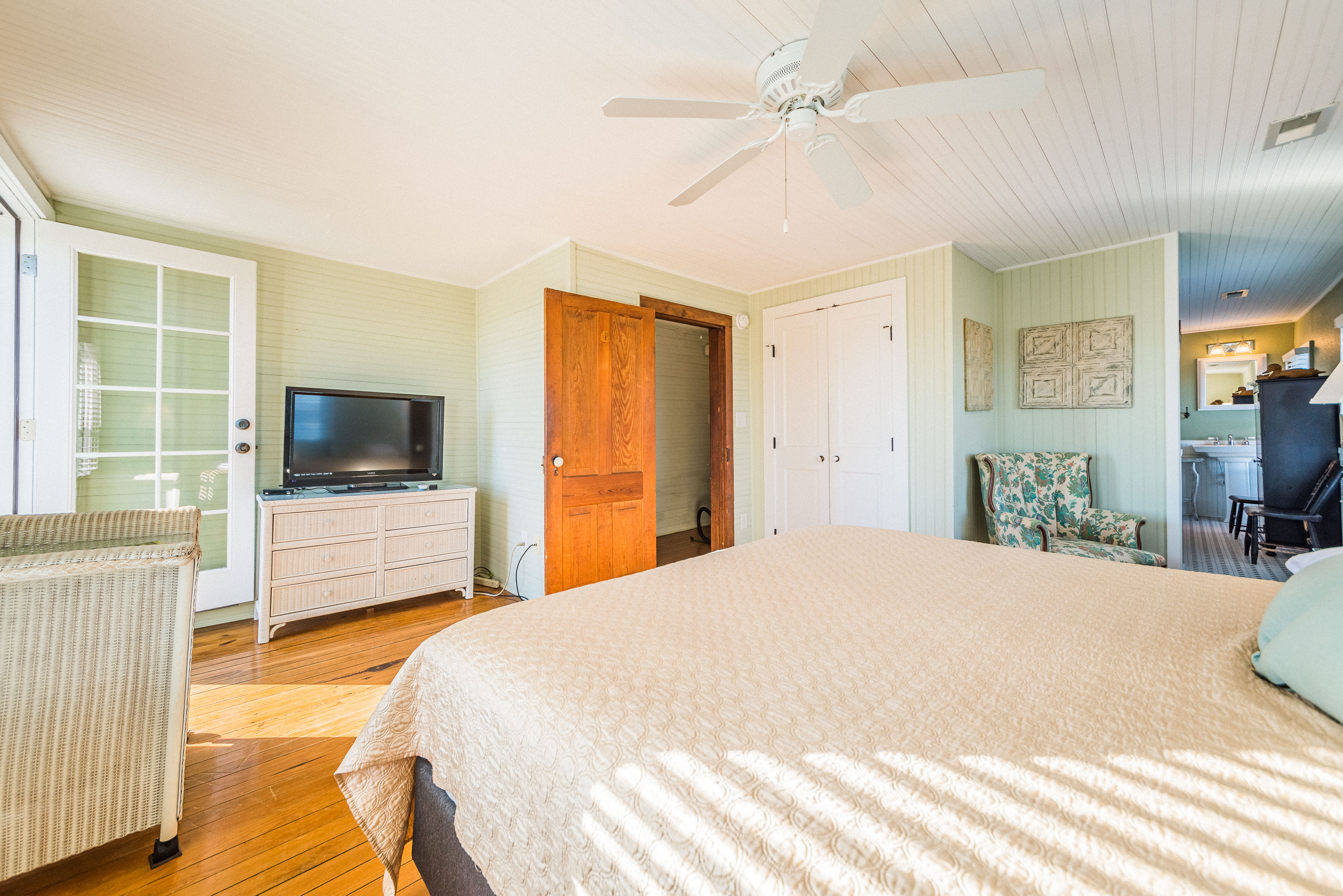 Sawyers Lodge Powells Point Rentals Outer Banks Rentals