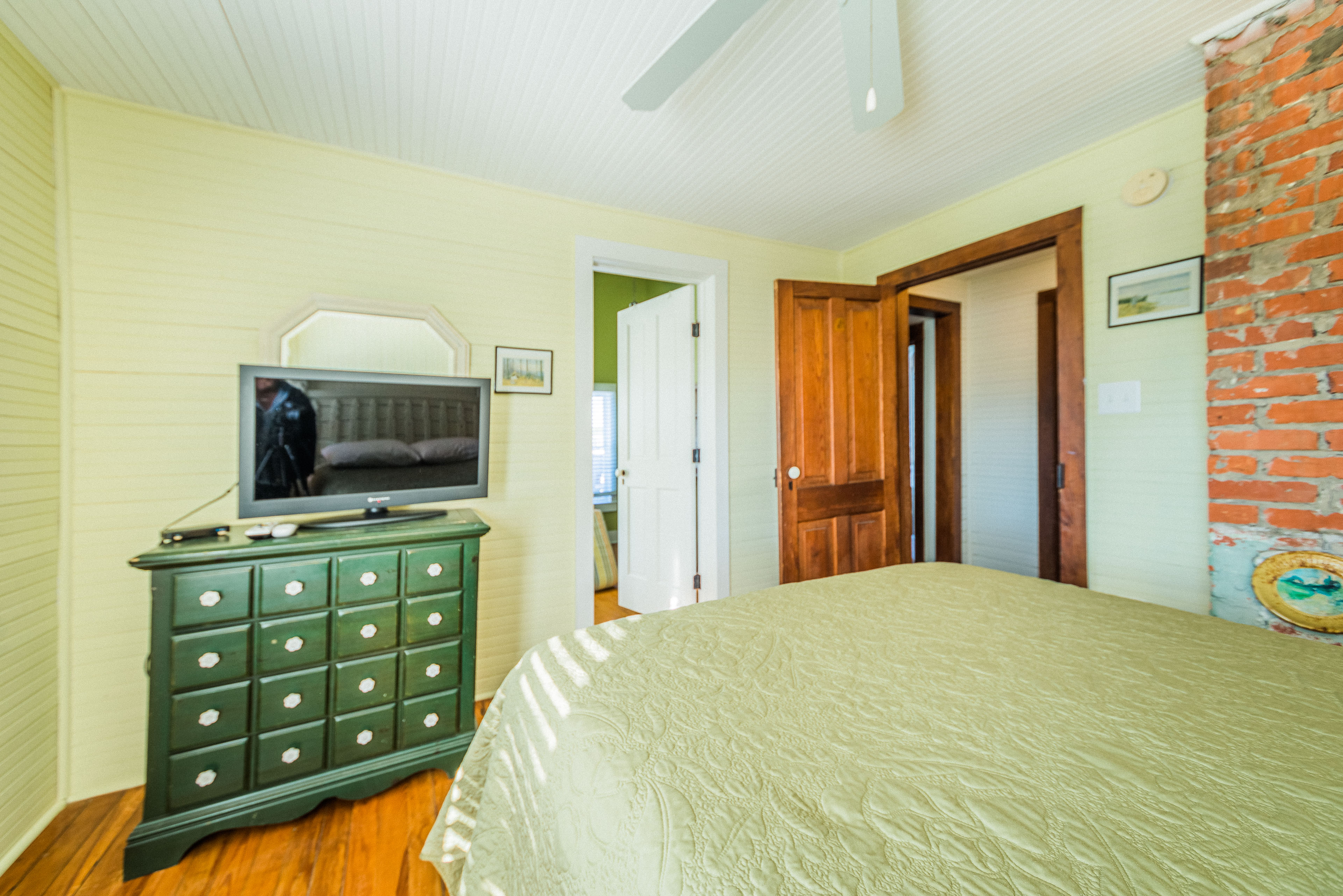 Sawyers Lodge Powells Point Rentals Outer Banks Rentals