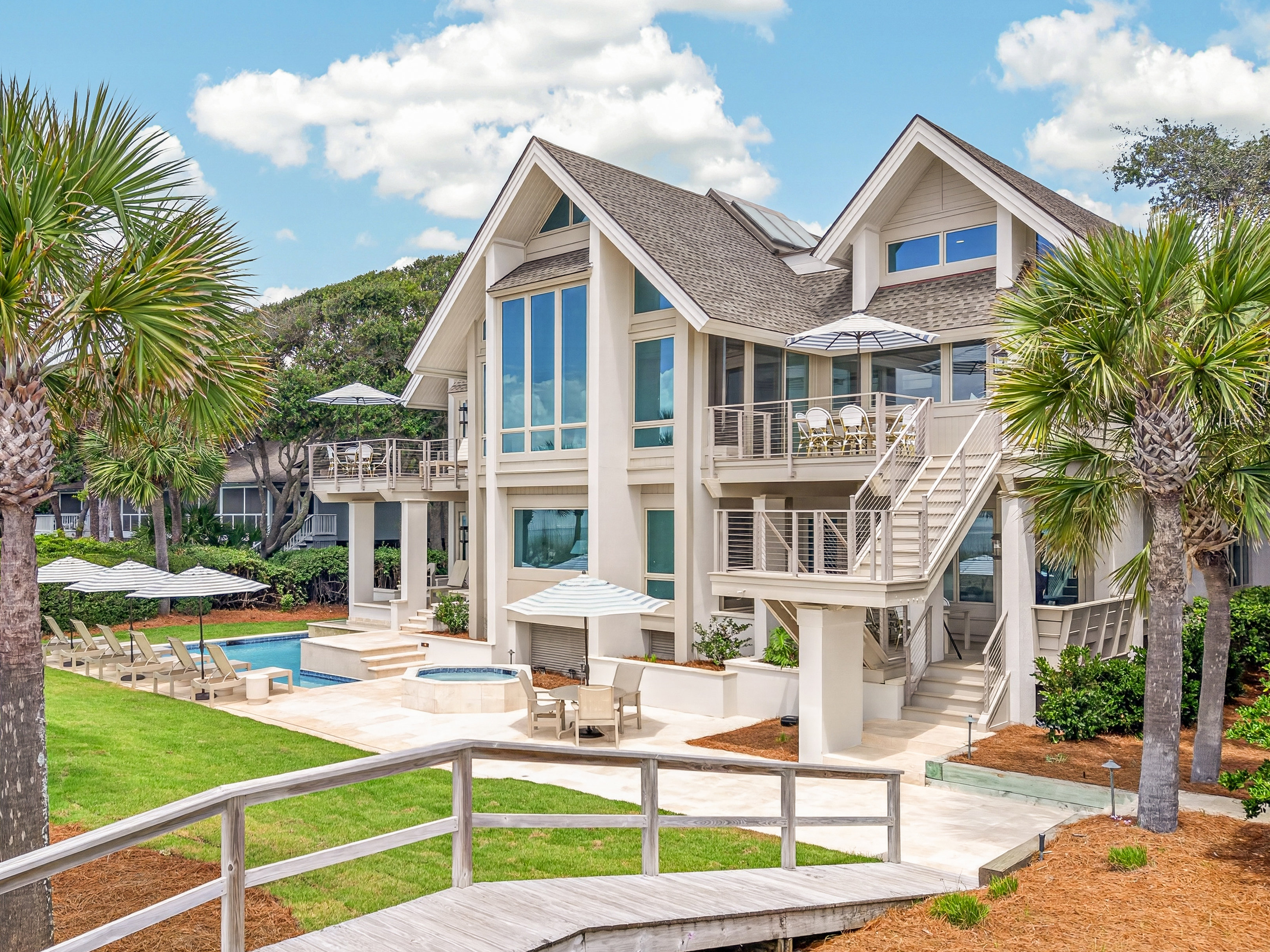 Featured Property 23 South Beach Lagoon Dr: Sea Pines