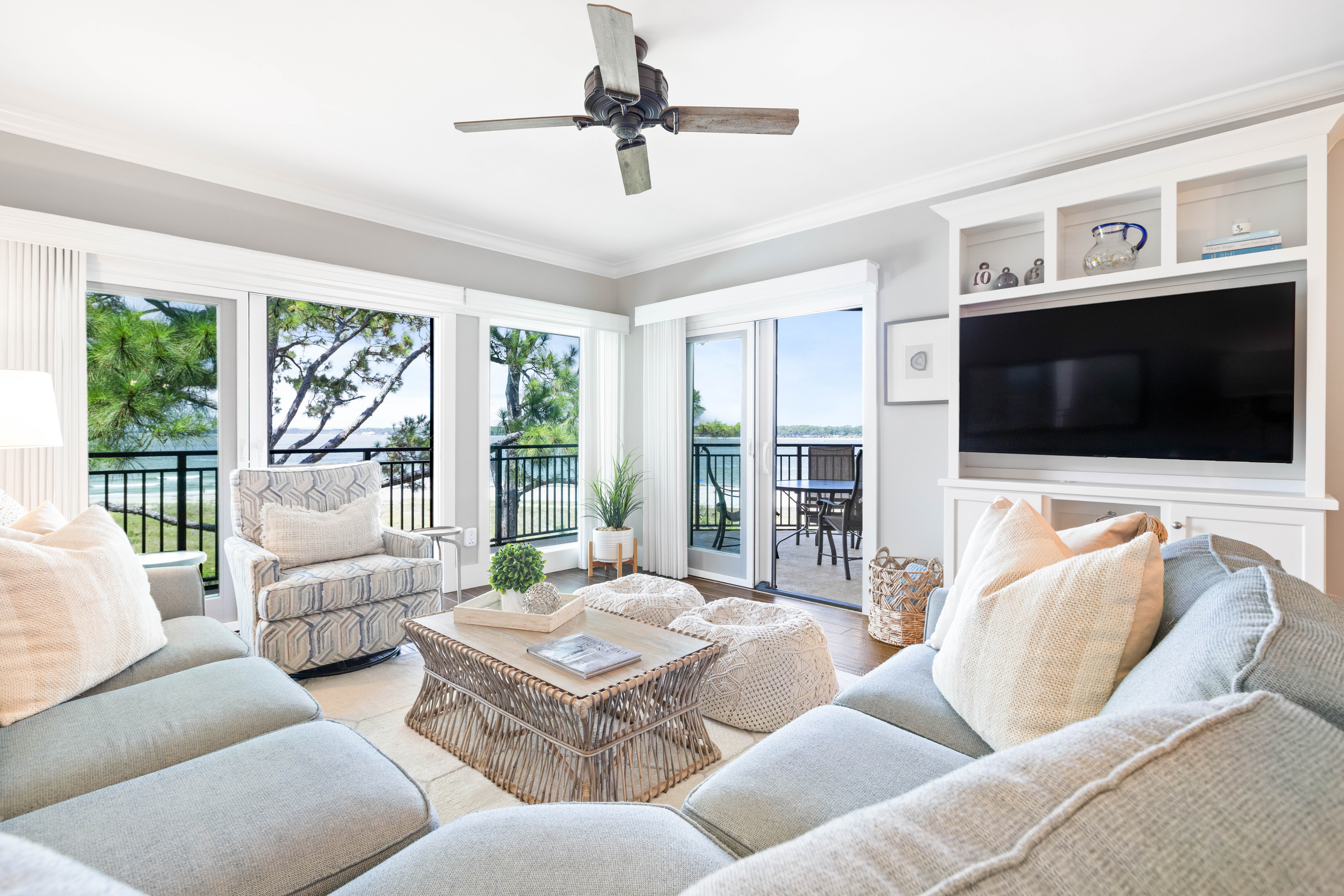 Featured Property 1879 Beachside Tennis Villas: Sea Pines