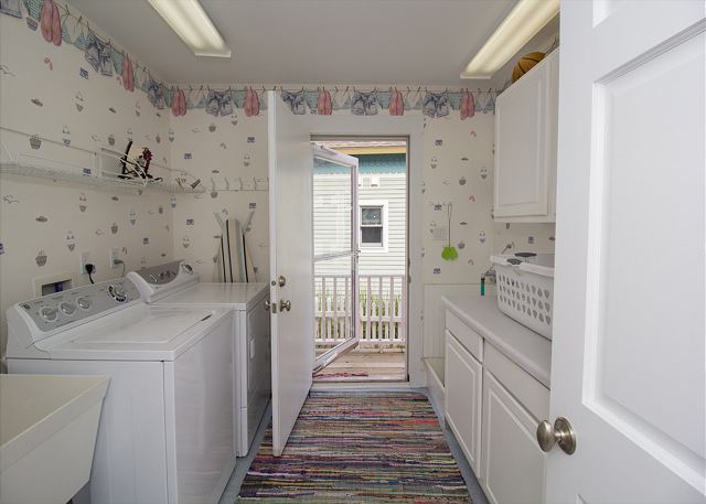 Main Level | Laundry Room With Outdoor Access