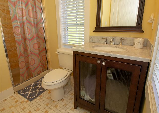 Main Level | Bathroom 1 | Attached To Tv Room With Walk In Showe