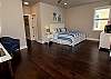 Master queen with attache 3/4 bath Master queen with attache 3/4 bath