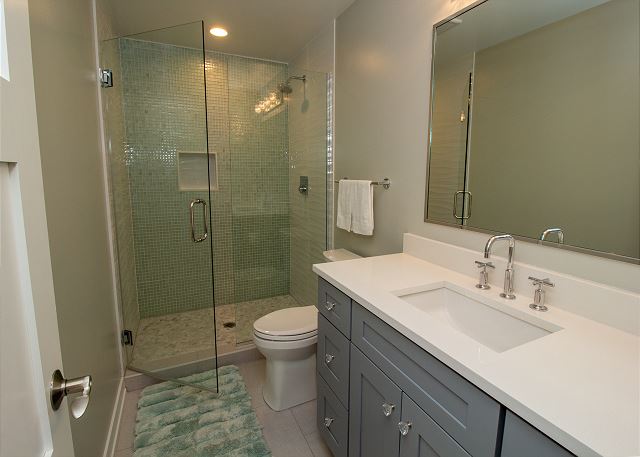 Basement 3/4 bathroom Basement 3/4 bathroom