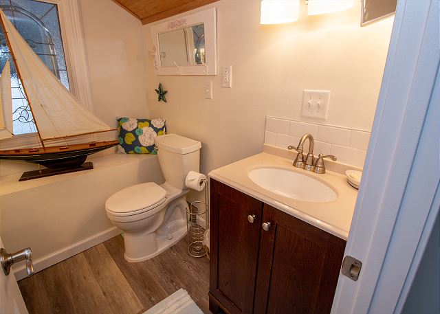 Second Floor Powder Room Second Floor Powder Room