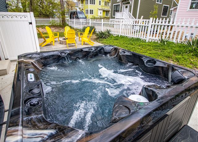 Hot tub off back deck