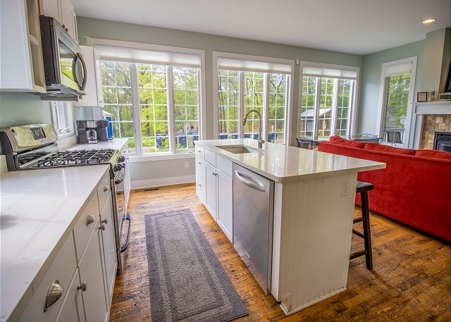 Main Level | Kitchen Main Level | Kitchen