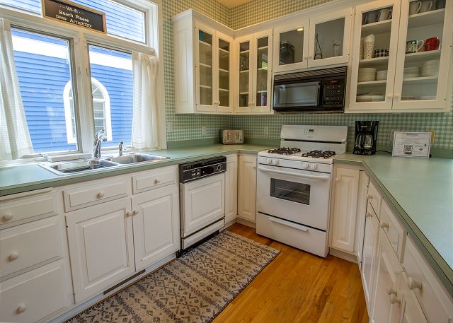 Main Level | Kitchen Main Level | Kitchen