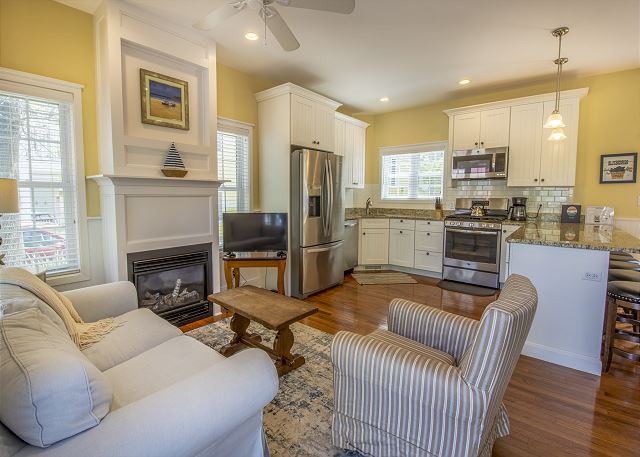 Guest House | Main Level | Kitchen | Living Room Guest House | Main Level | Kitchen | Living Room
