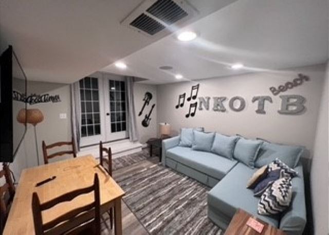 Garden Level | Family Room Garden Level | Family Room