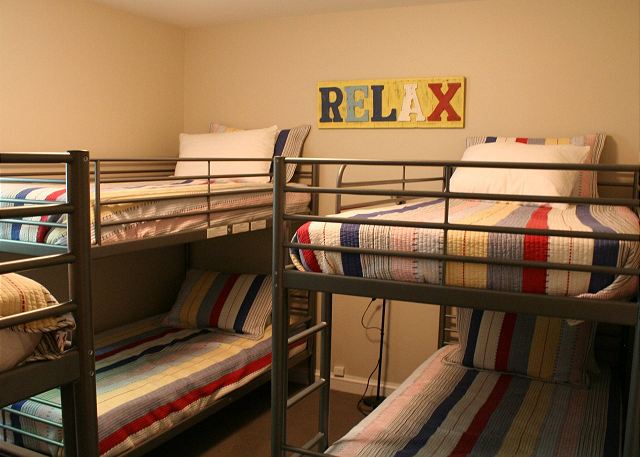 Bunks Bunks