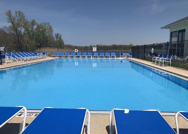 Community Pool-Seasonal Community Pool-Seasonal