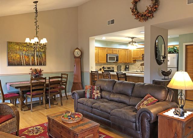 Welcome to Quail Cove Retreat - A two bedroom condo near the heart of Rumbling Bald amenities.