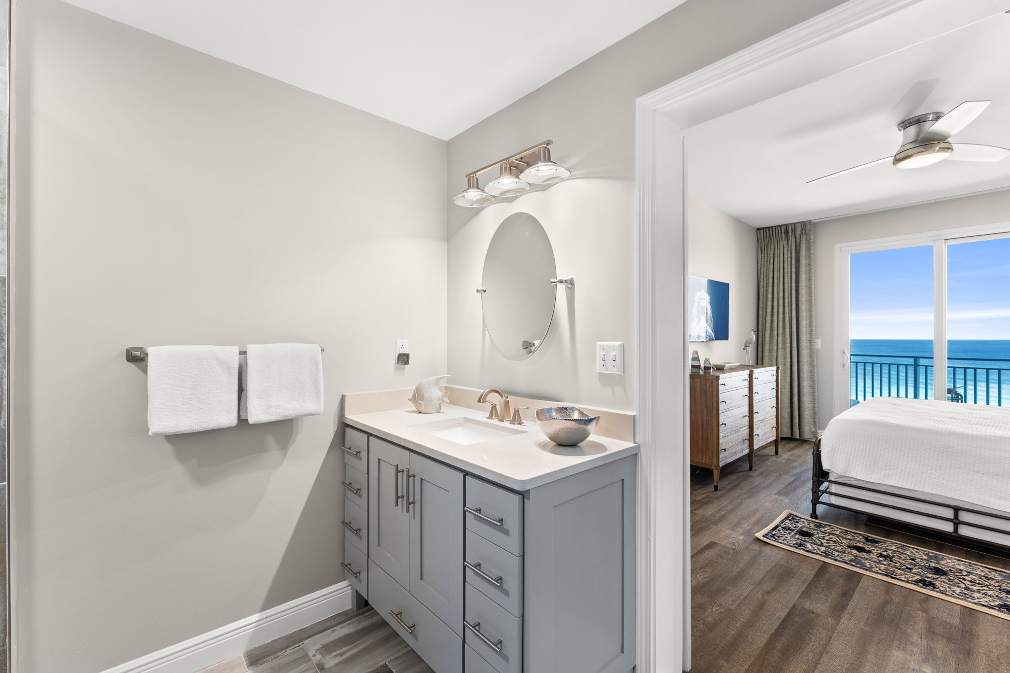 Sterling Breeze 1002 | Photo 15