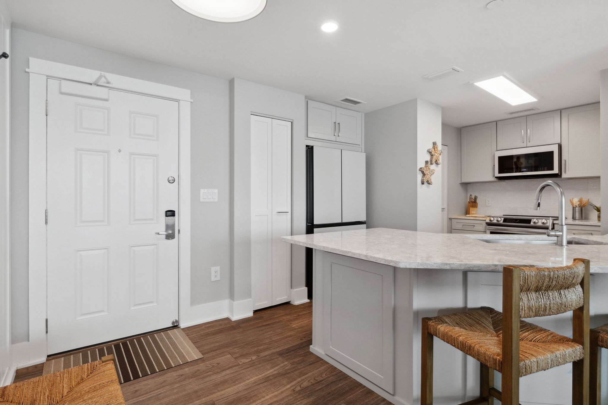 Aqua 1102 | Photo 12