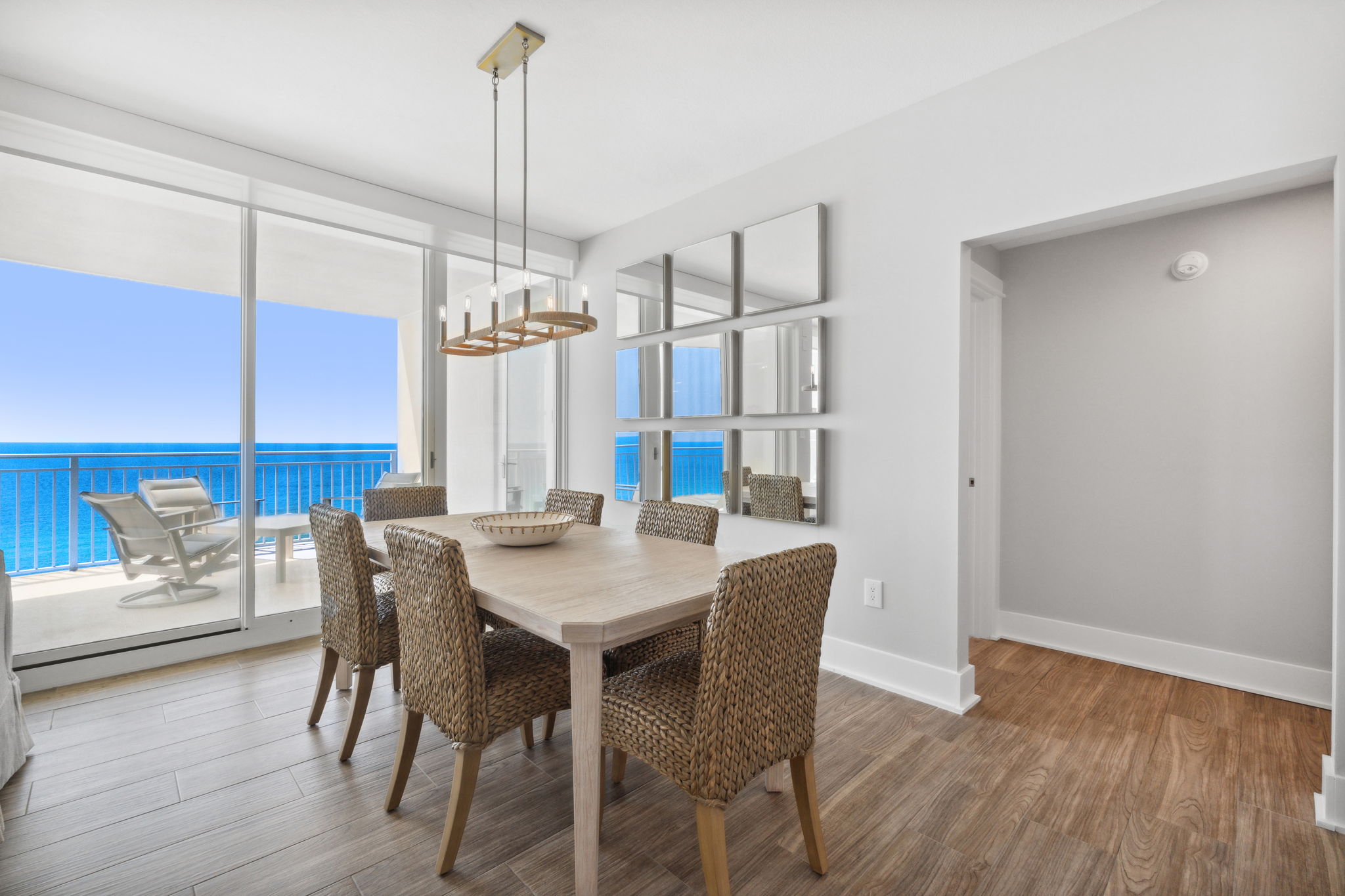 Aqua 1102 | Photo 11