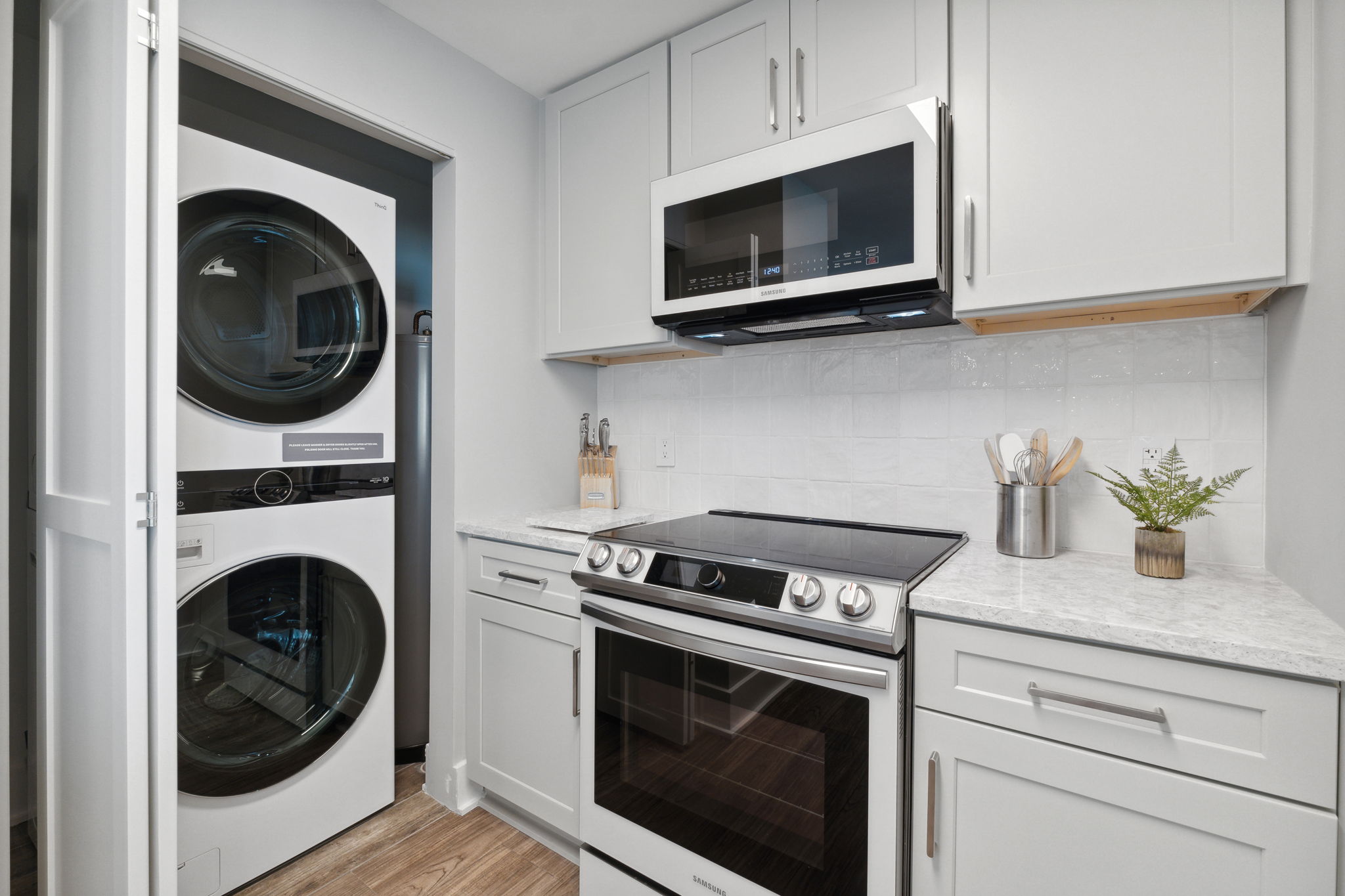 Aqua 1102 | Photo 13