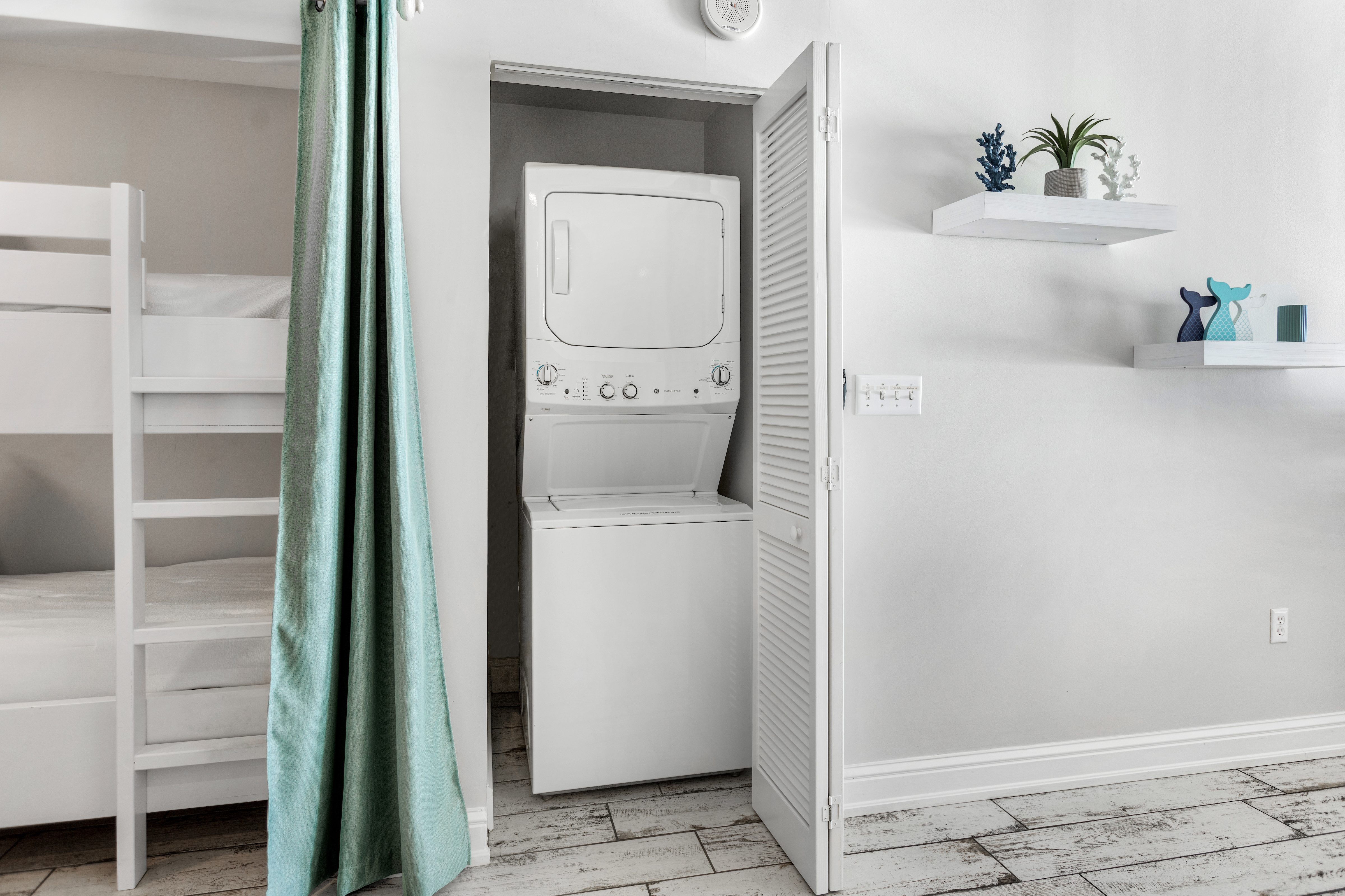 Aqua 1404 | Photo 34