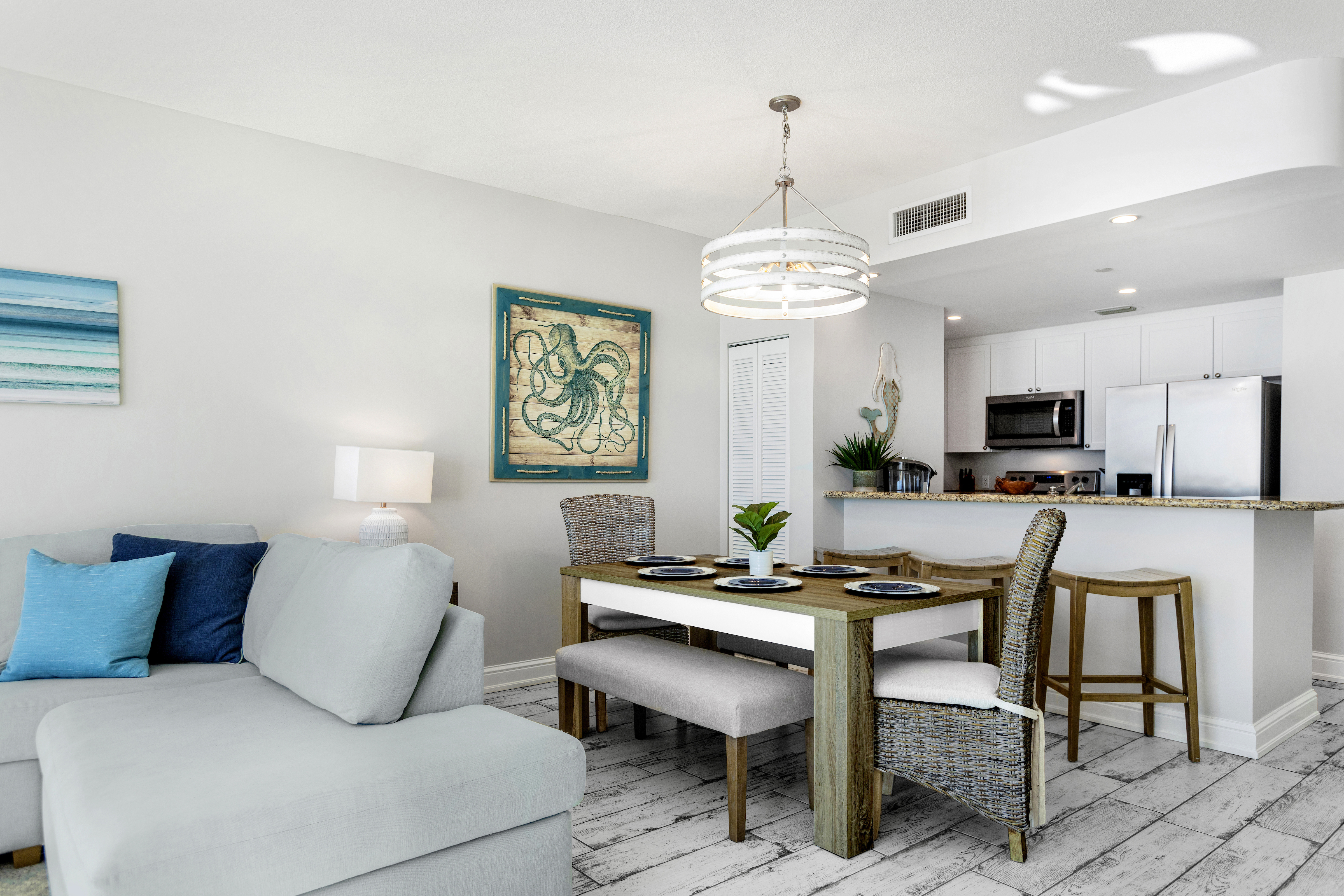 Aqua 1404 | Photo 10