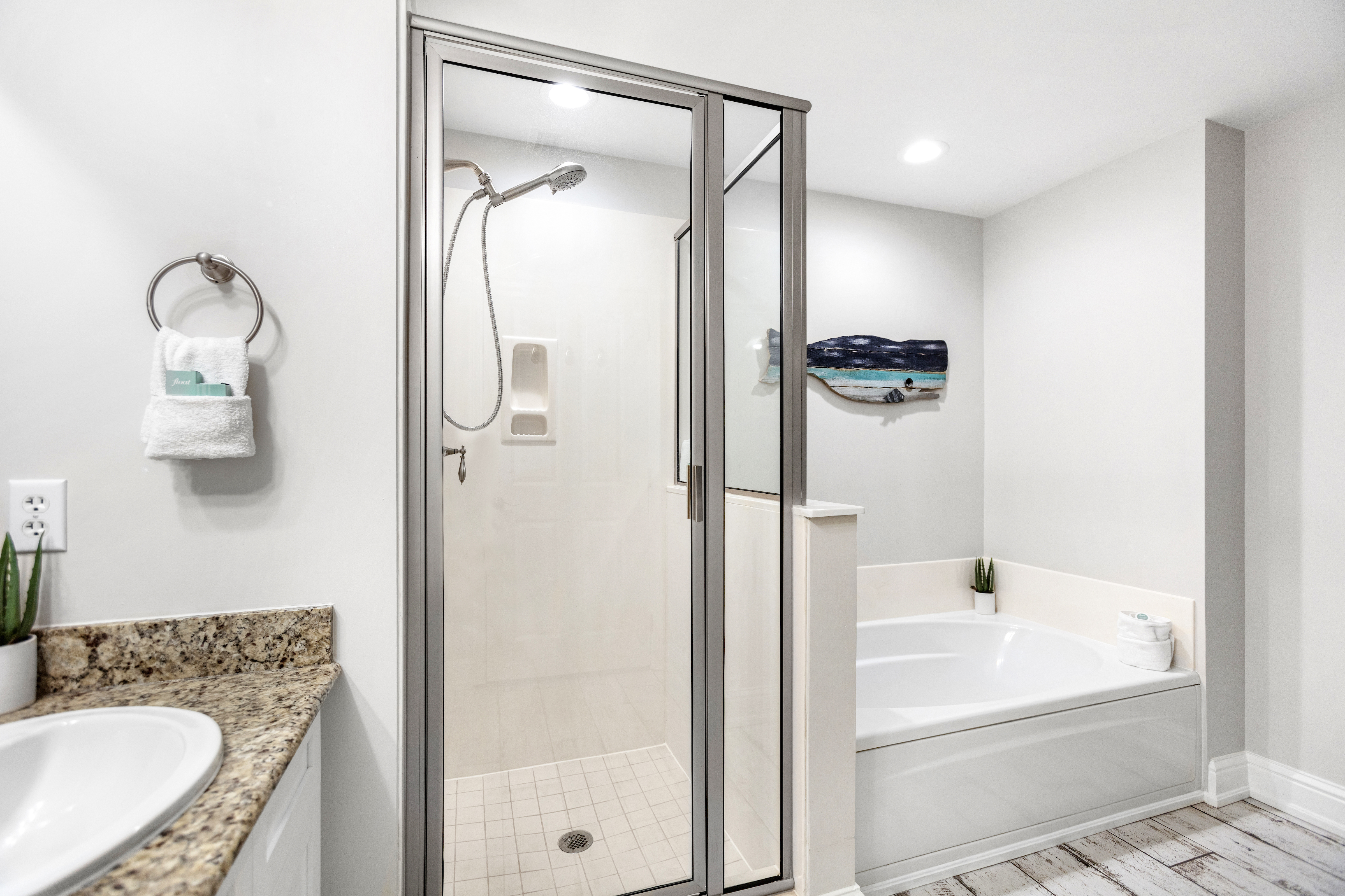 Aqua 1404 | Photo 29