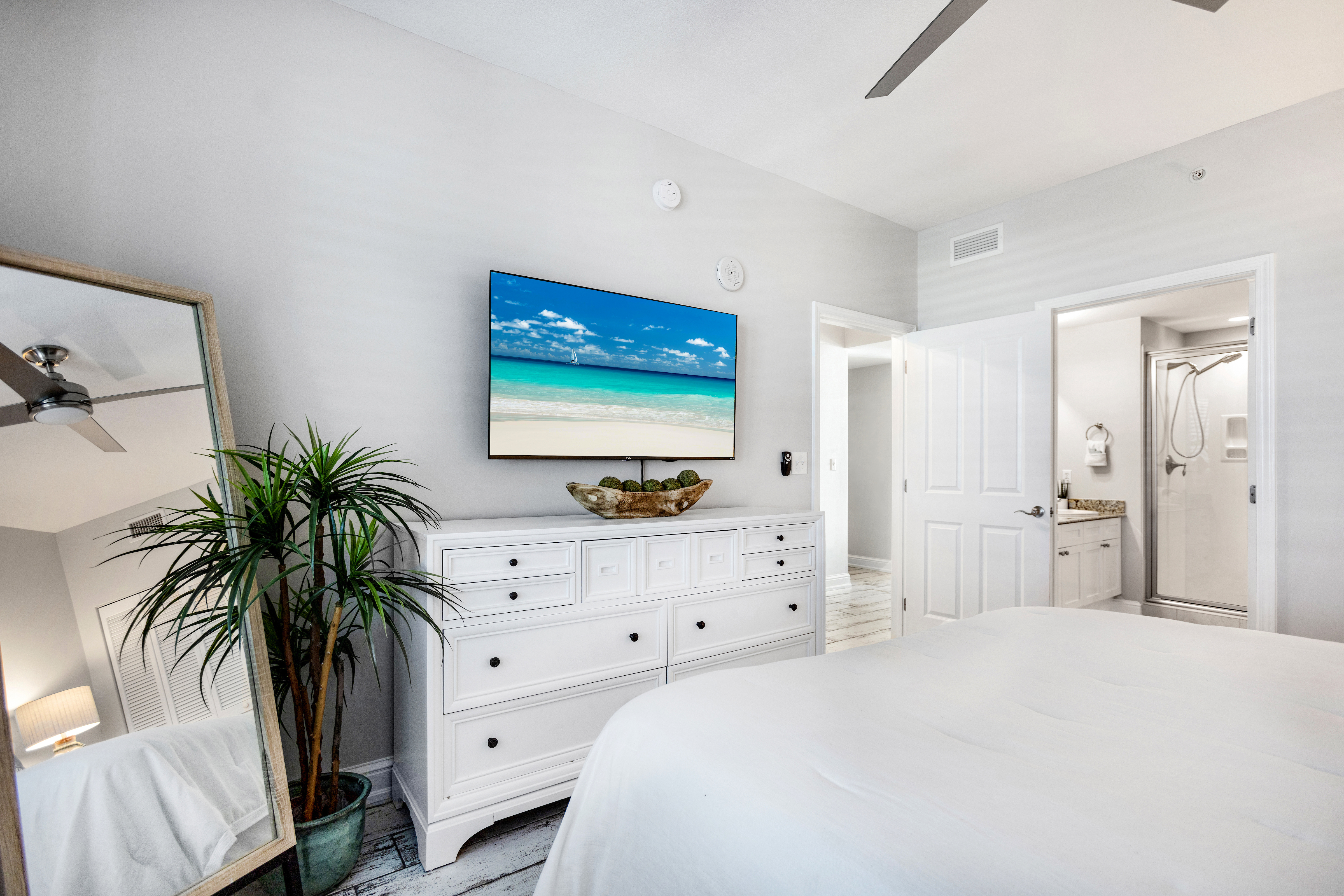 Aqua 1404 | Photo 28