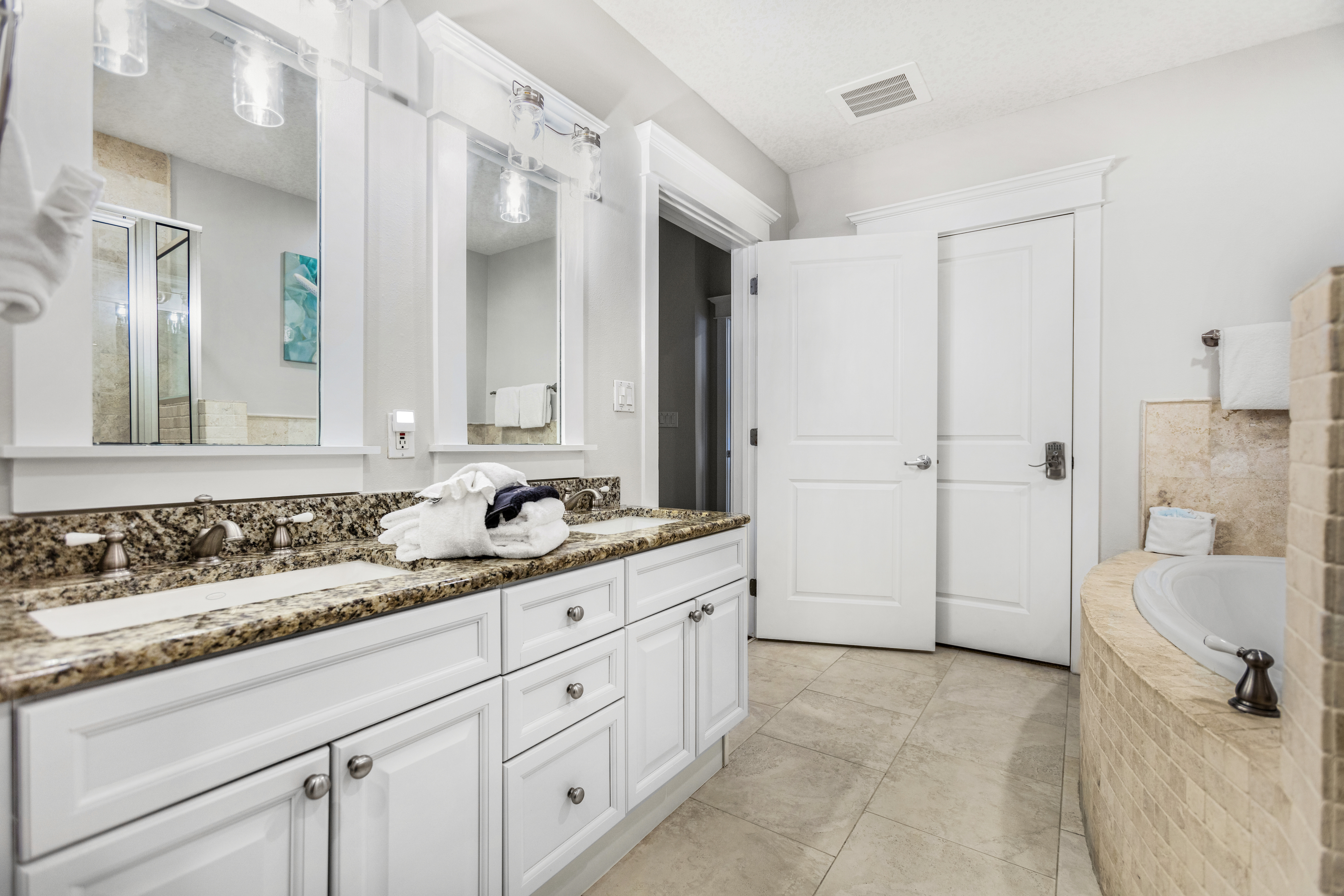 Grand Panama 1-2204 The Grand Penthouse | Photo 33