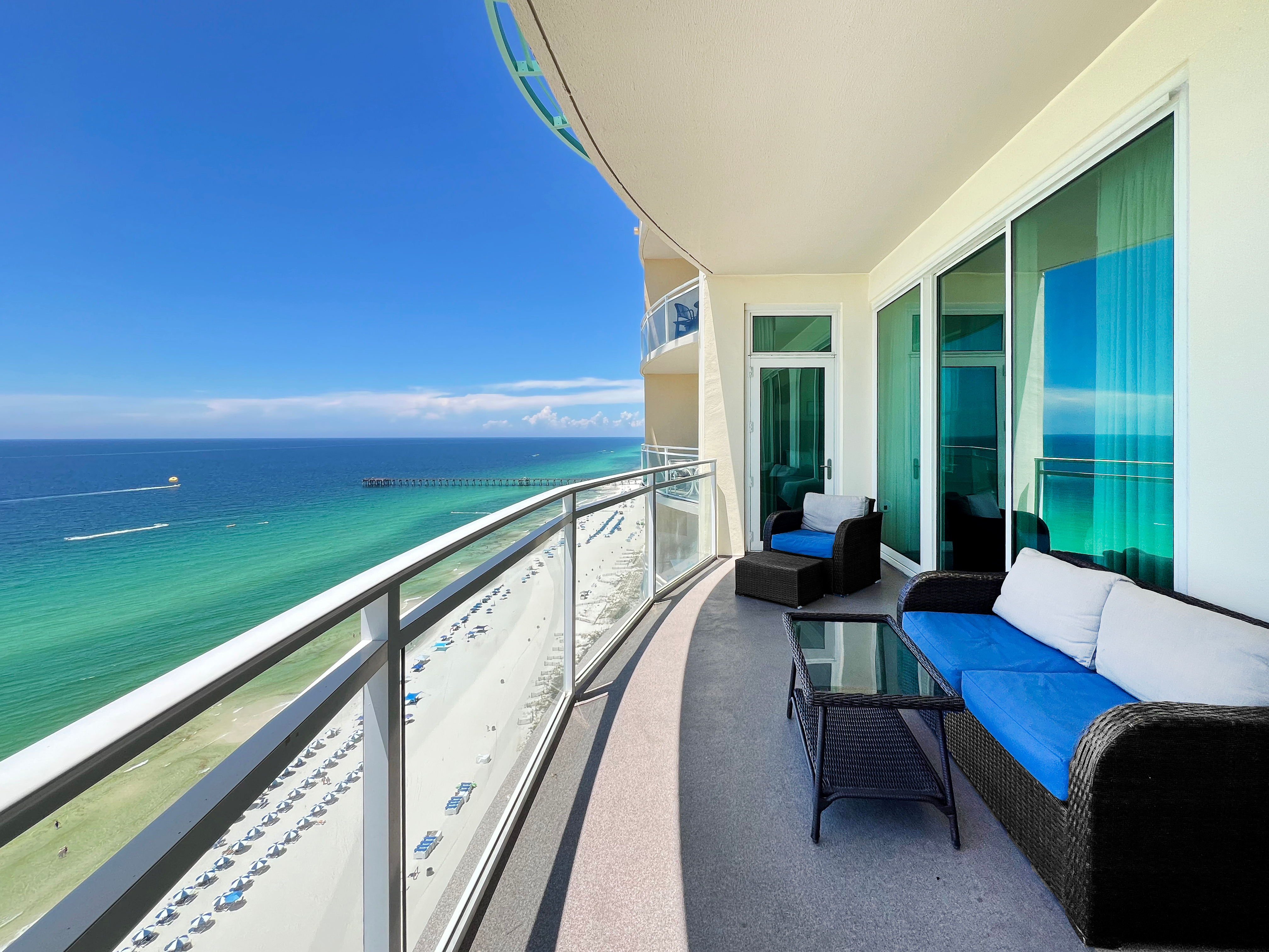 Featured Property Aqua 2203