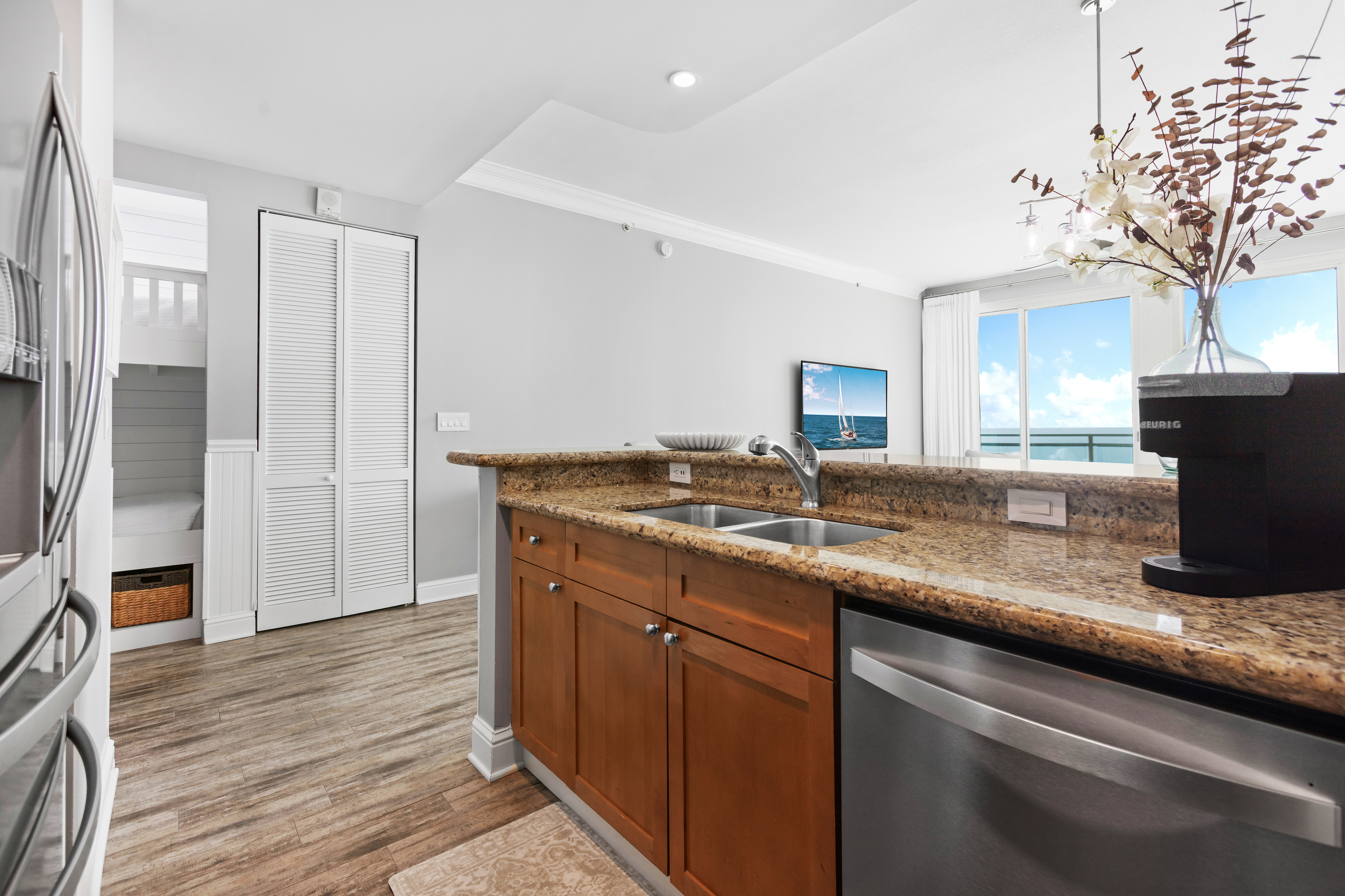 Aqua 2204 | Photo 23