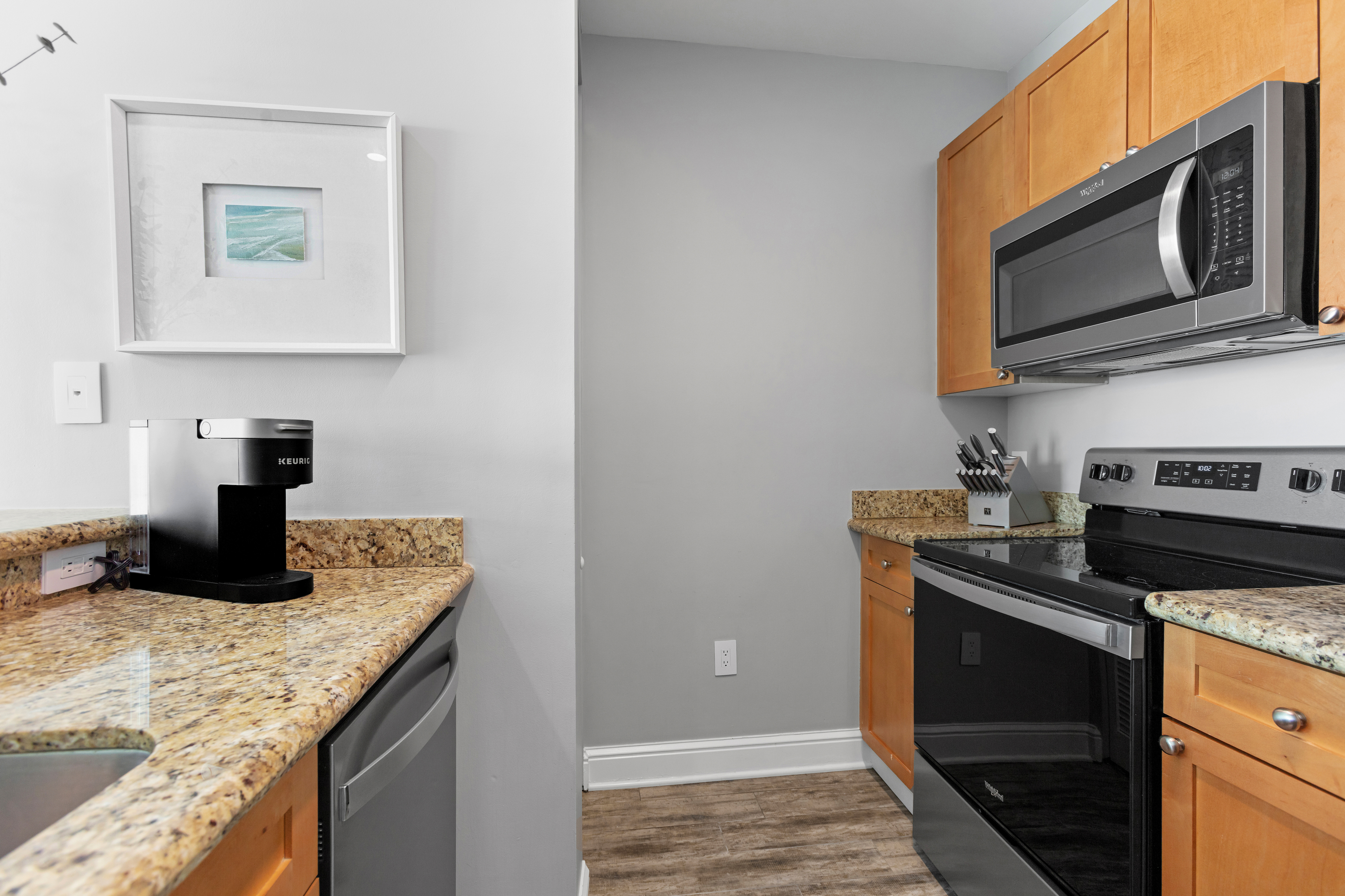 Aqua 2204 | Photo 26