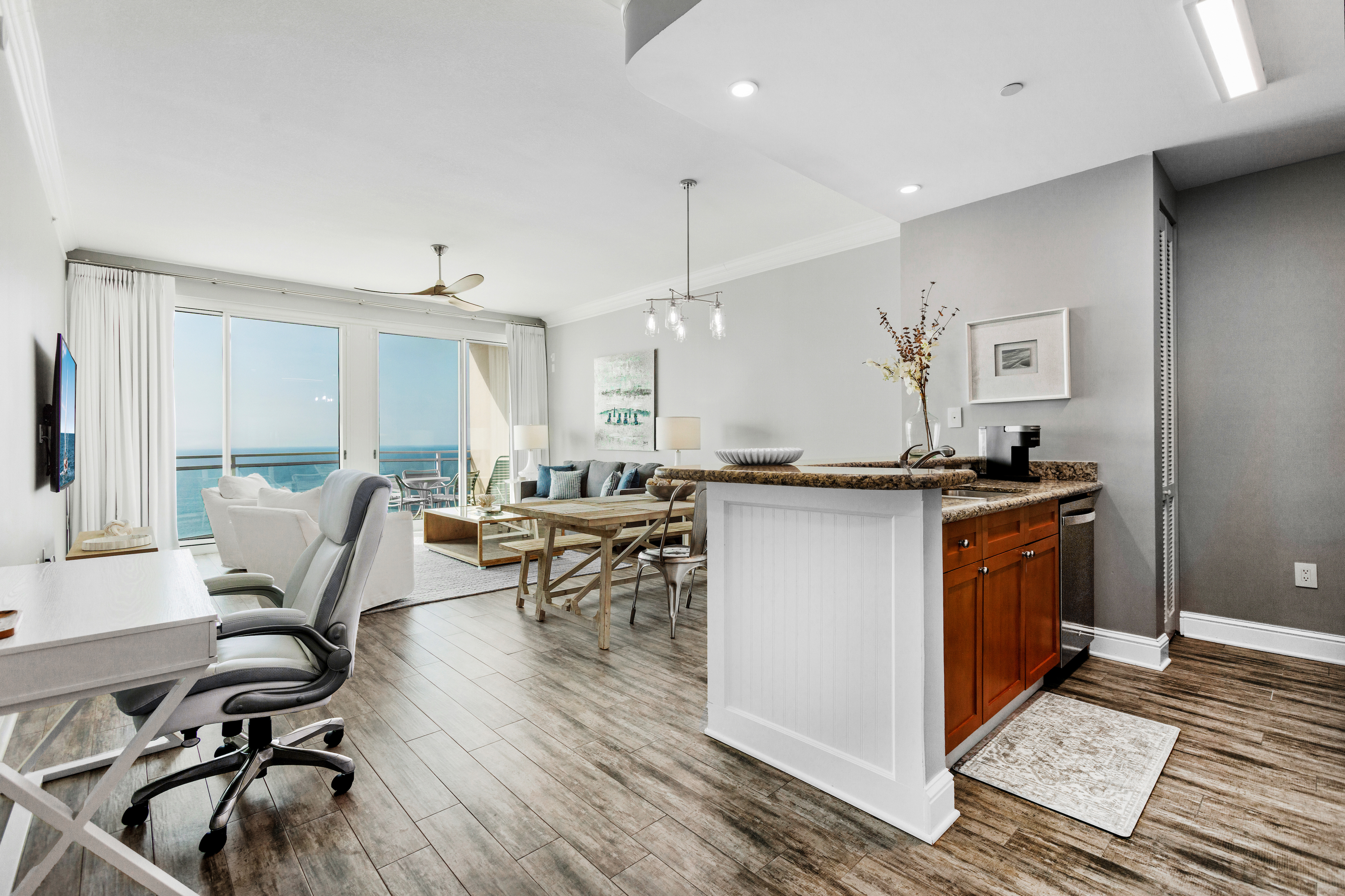 Aqua 2204 | Photo 22