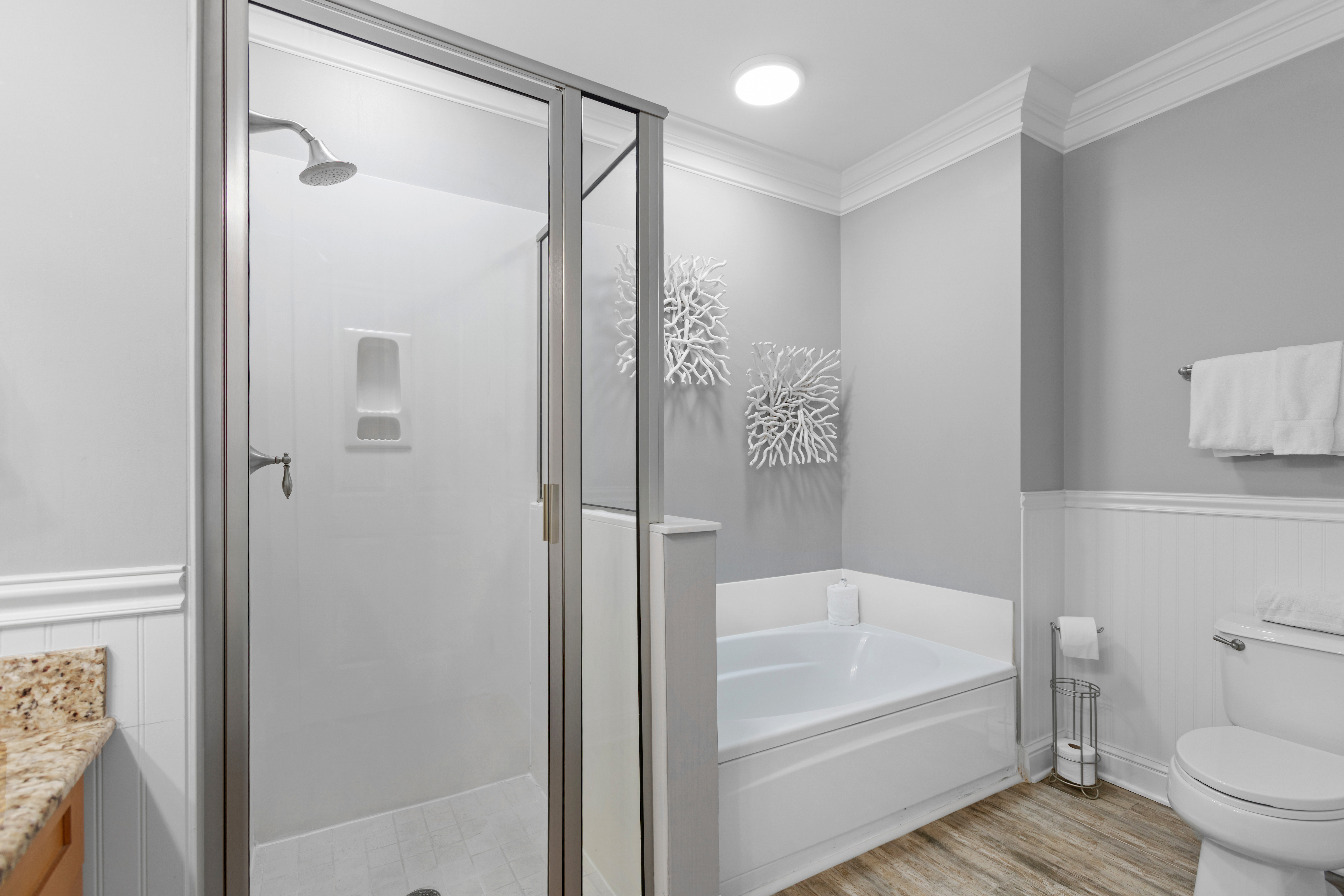 Aqua 2204 | Photo 16