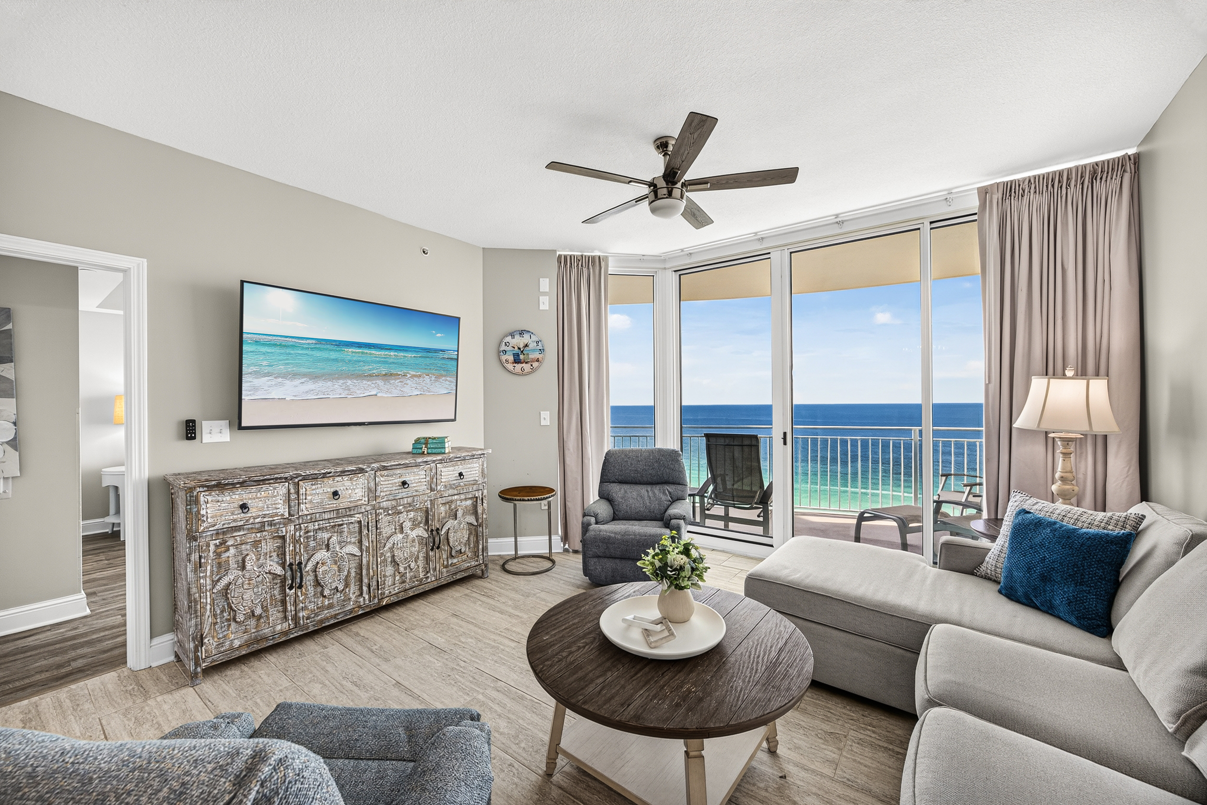 Featured Property Aqua 2009