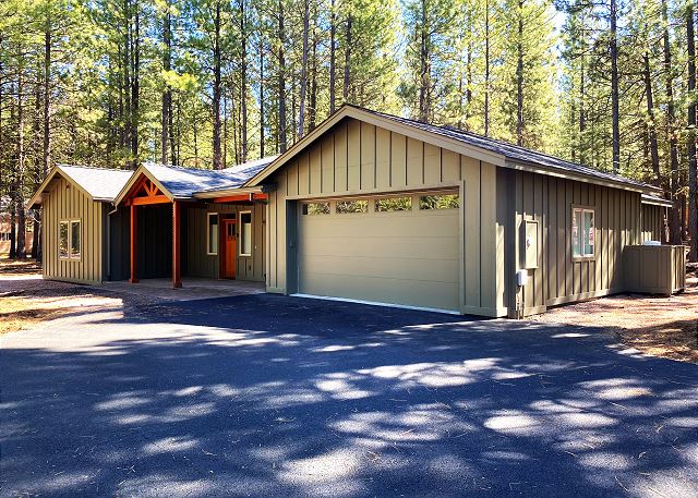 SH7 - Inviting & Open Ranch Style Home 2