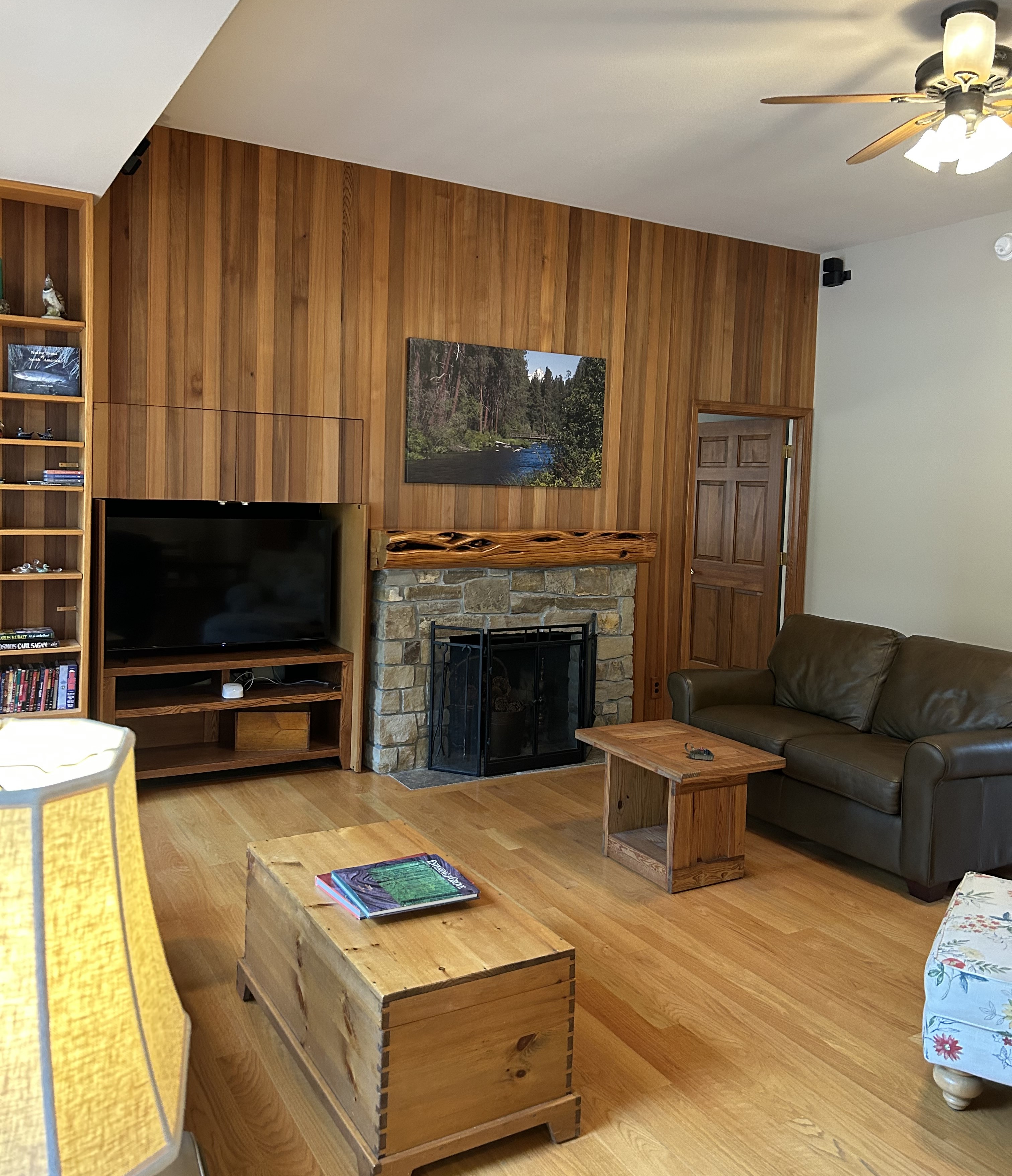 GH68 - Big & Beautiful Golf Course Home | Photo 3