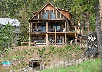 Gilded Mountain Cabin Rentals | Black Hills Adventure Lodging