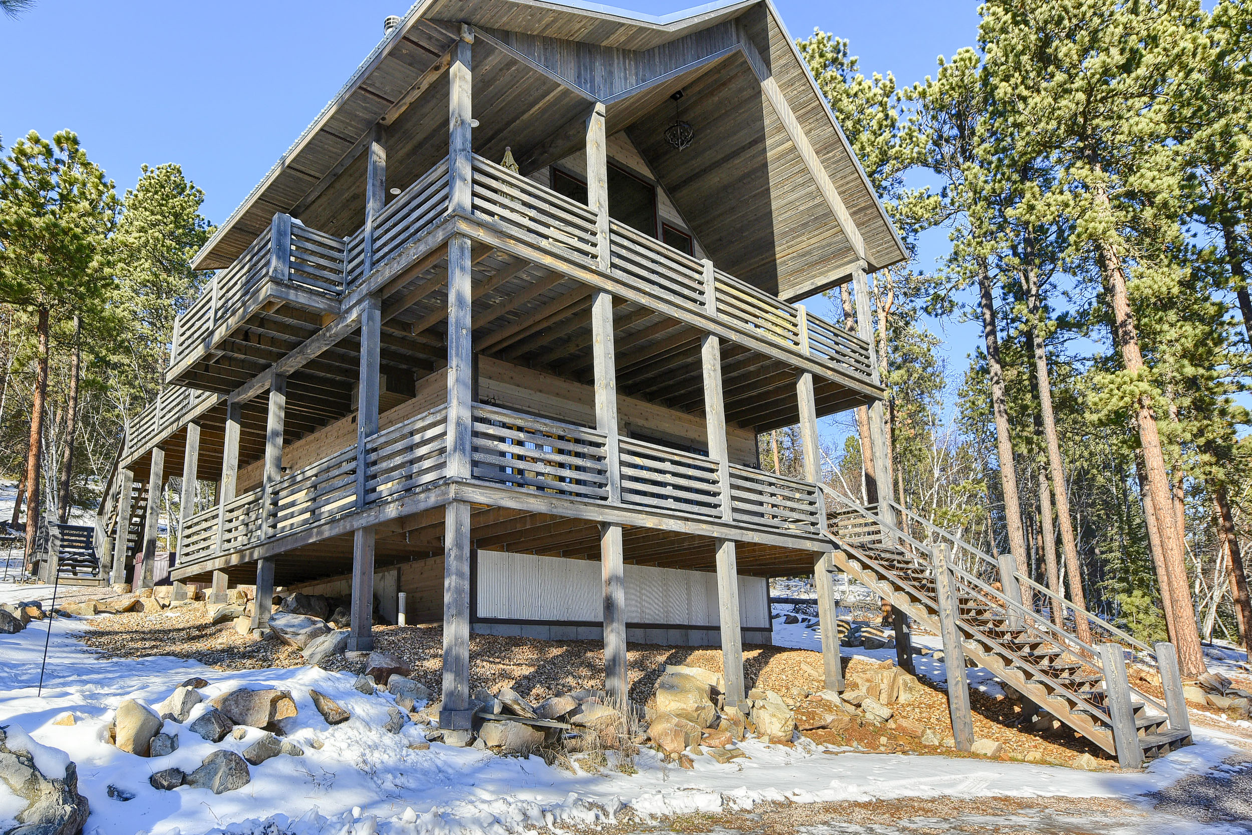 Gilded Buffalo Black Hills Adventure Lodging