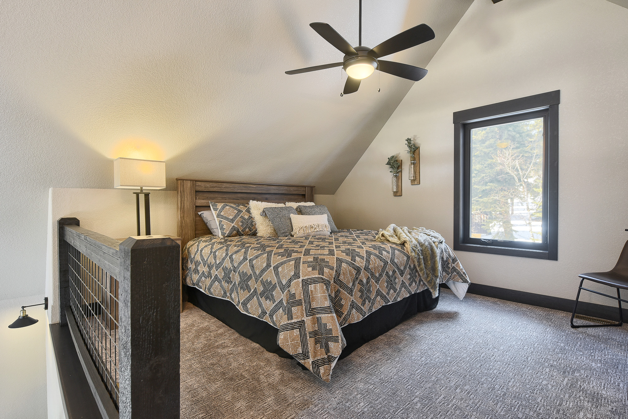 Whistling Woods Lodge Black Hills Adventure Lodging