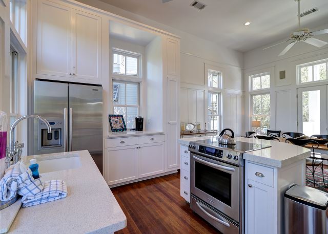 882 Forest St | Bonny Dune 4