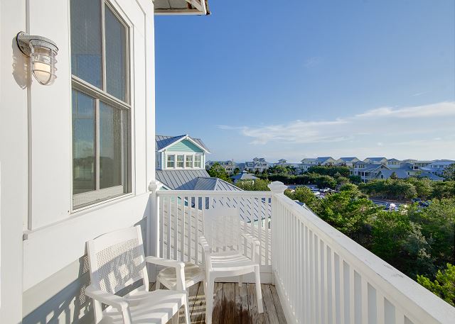 882 Forest St | Bonny Dune 2